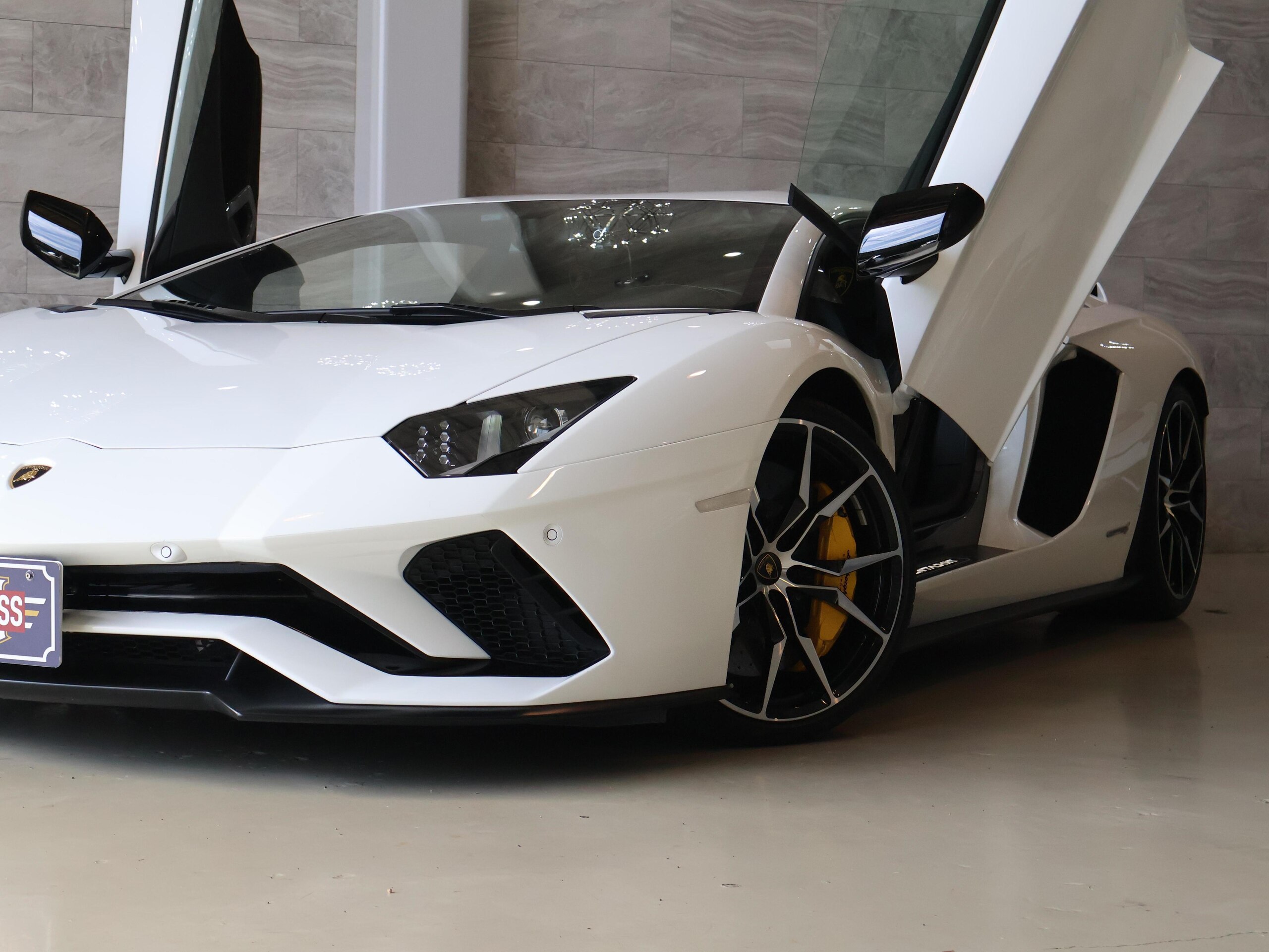 2019 Lamborghini Aventador S — Photo 47 / 73