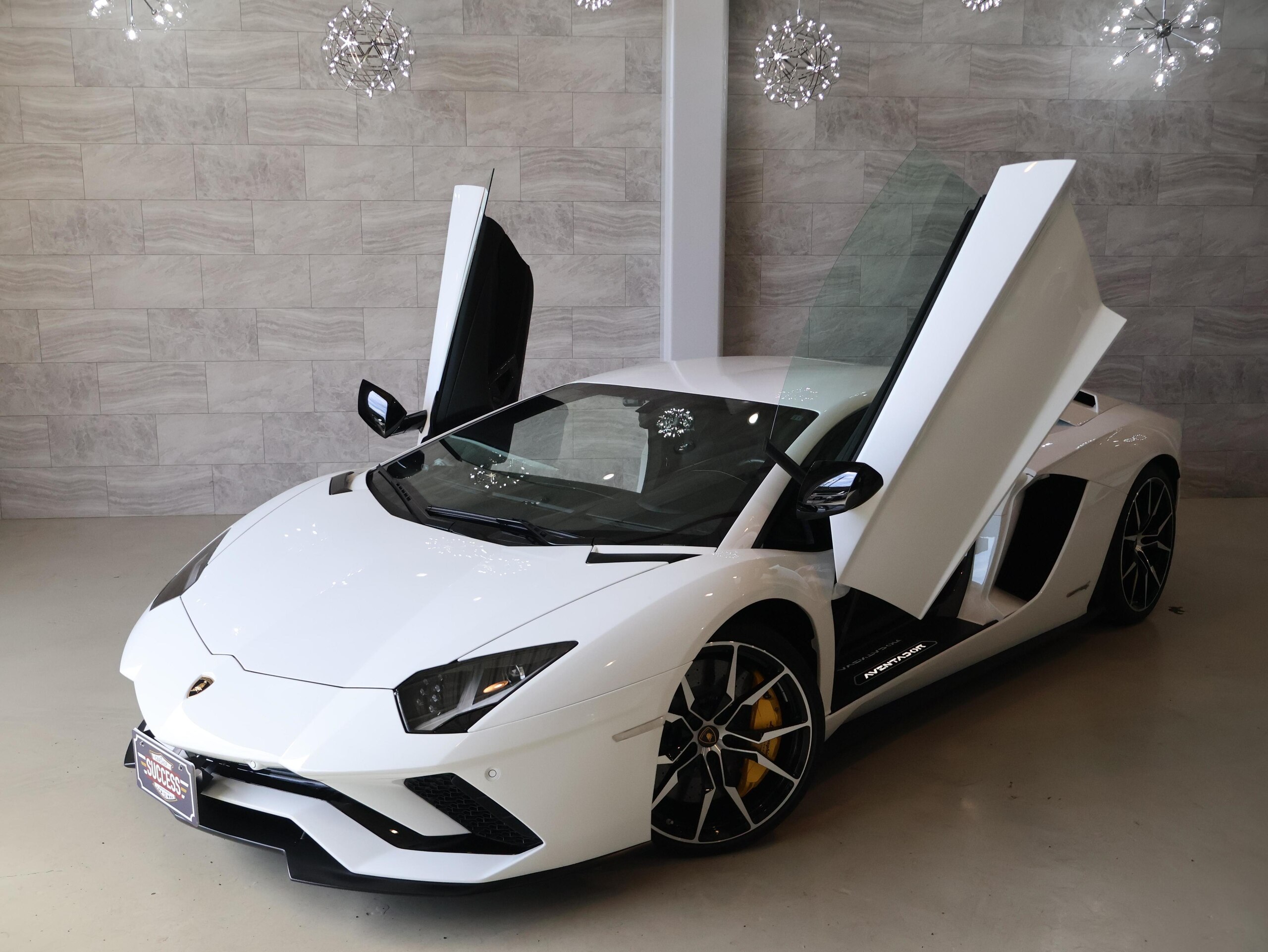 2019 Lamborghini Aventador S — Photo 49 / 73