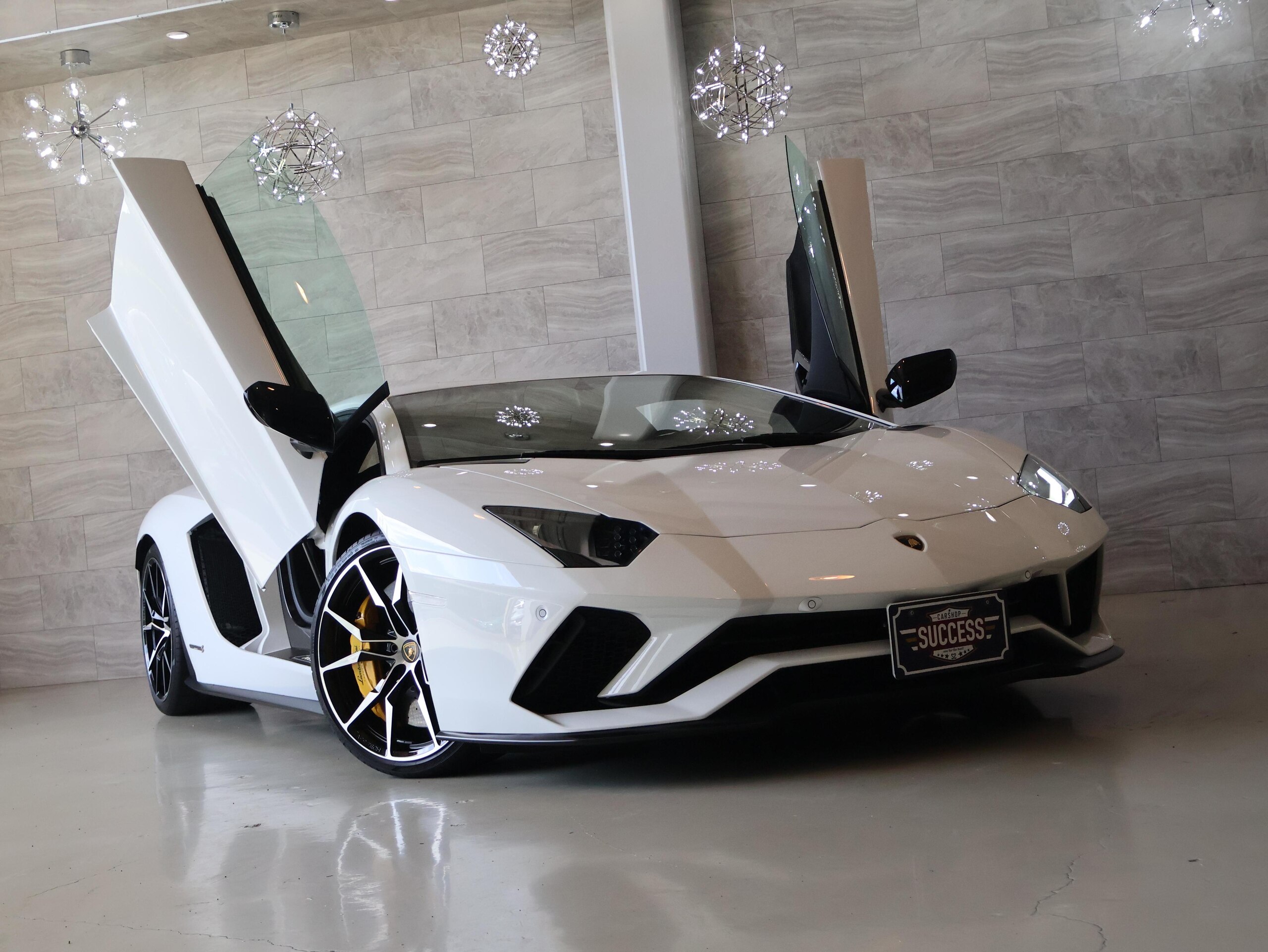 2019 Lamborghini Aventador S — Photo 52 / 73