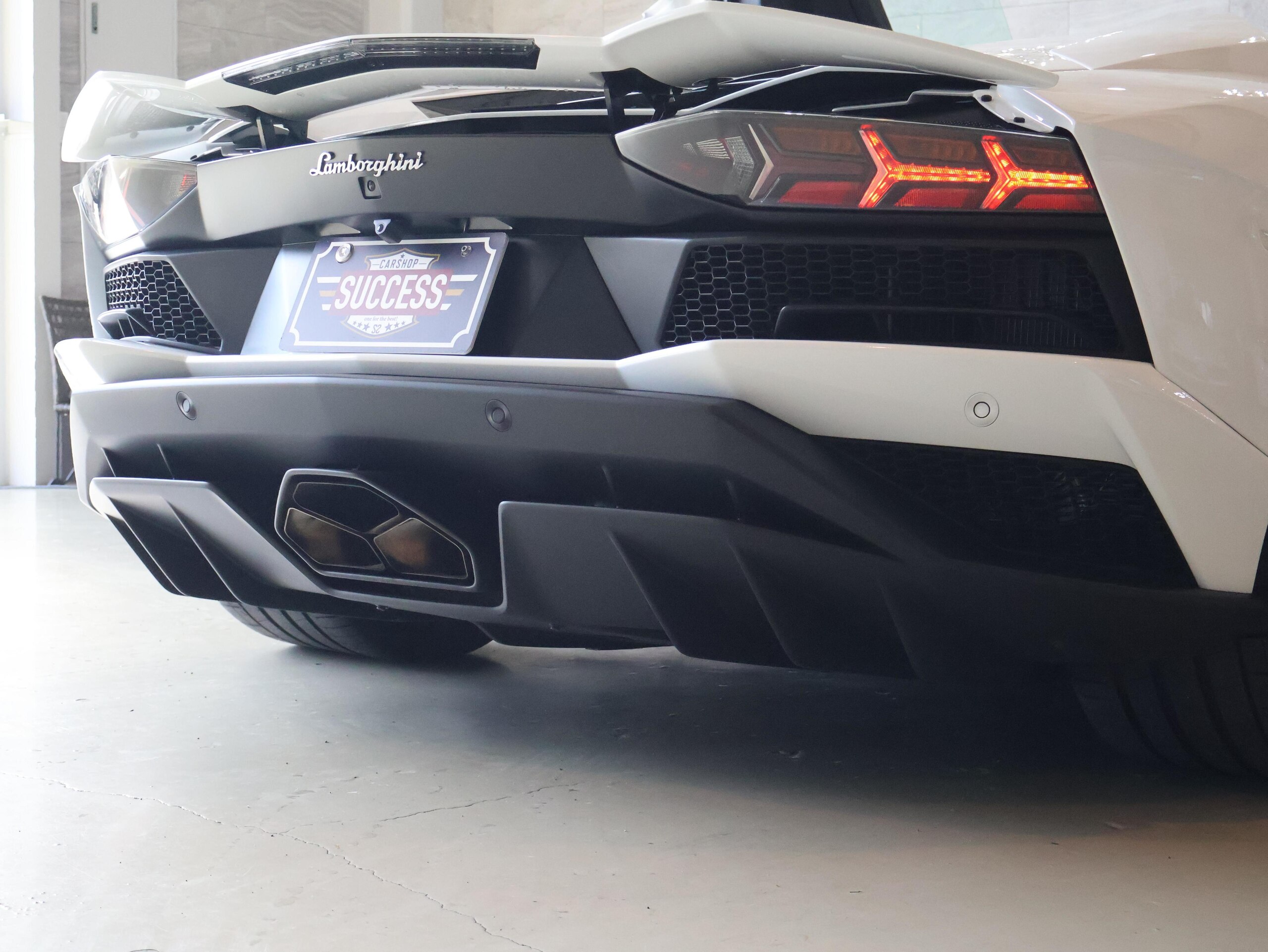 2019 Lamborghini Aventador S — Photo 65 / 73