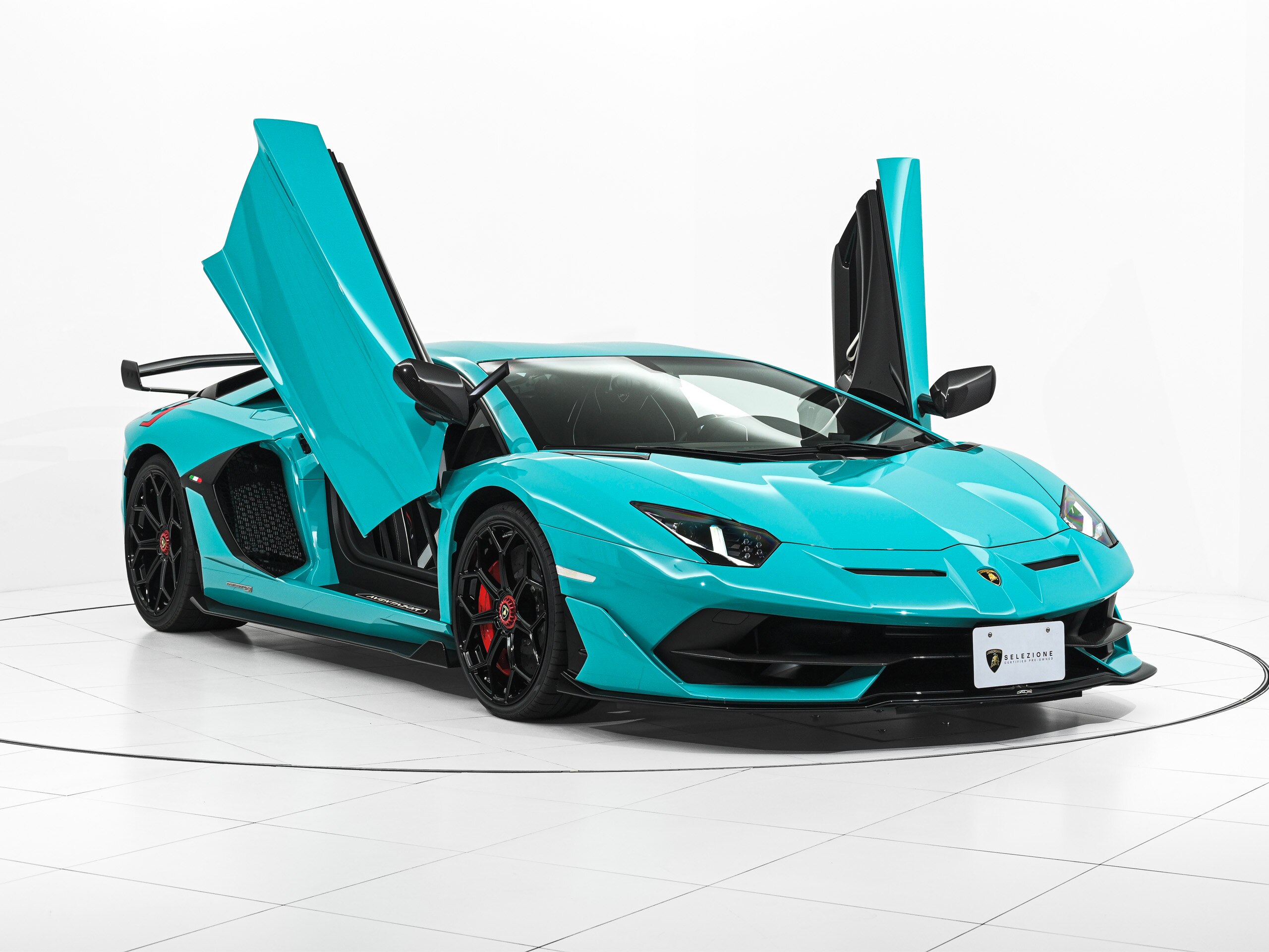 2019 Lamborghini Aventador SVJ