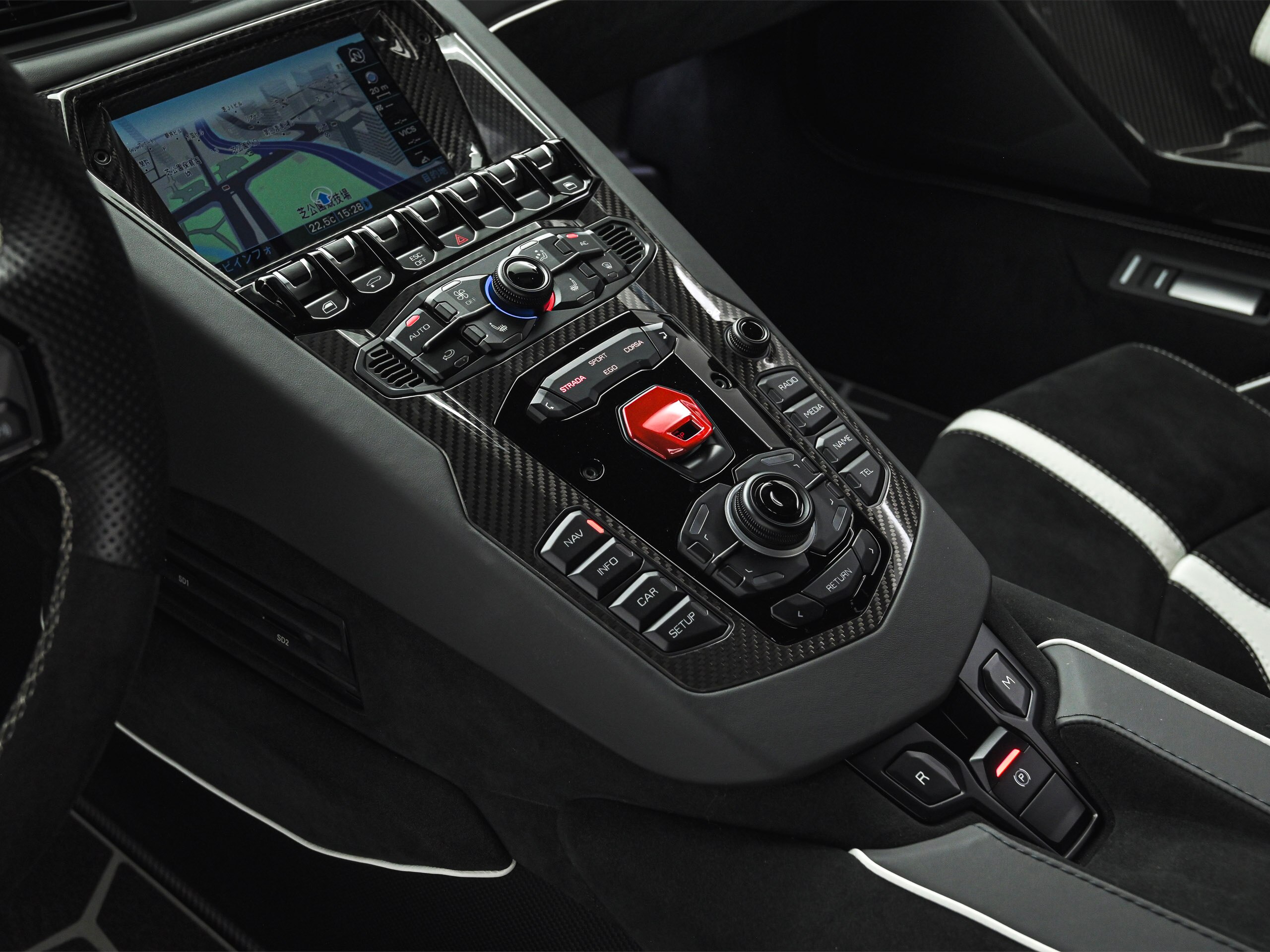 2019 Lamborghini Aventador SVJ — Photo 10 / 48