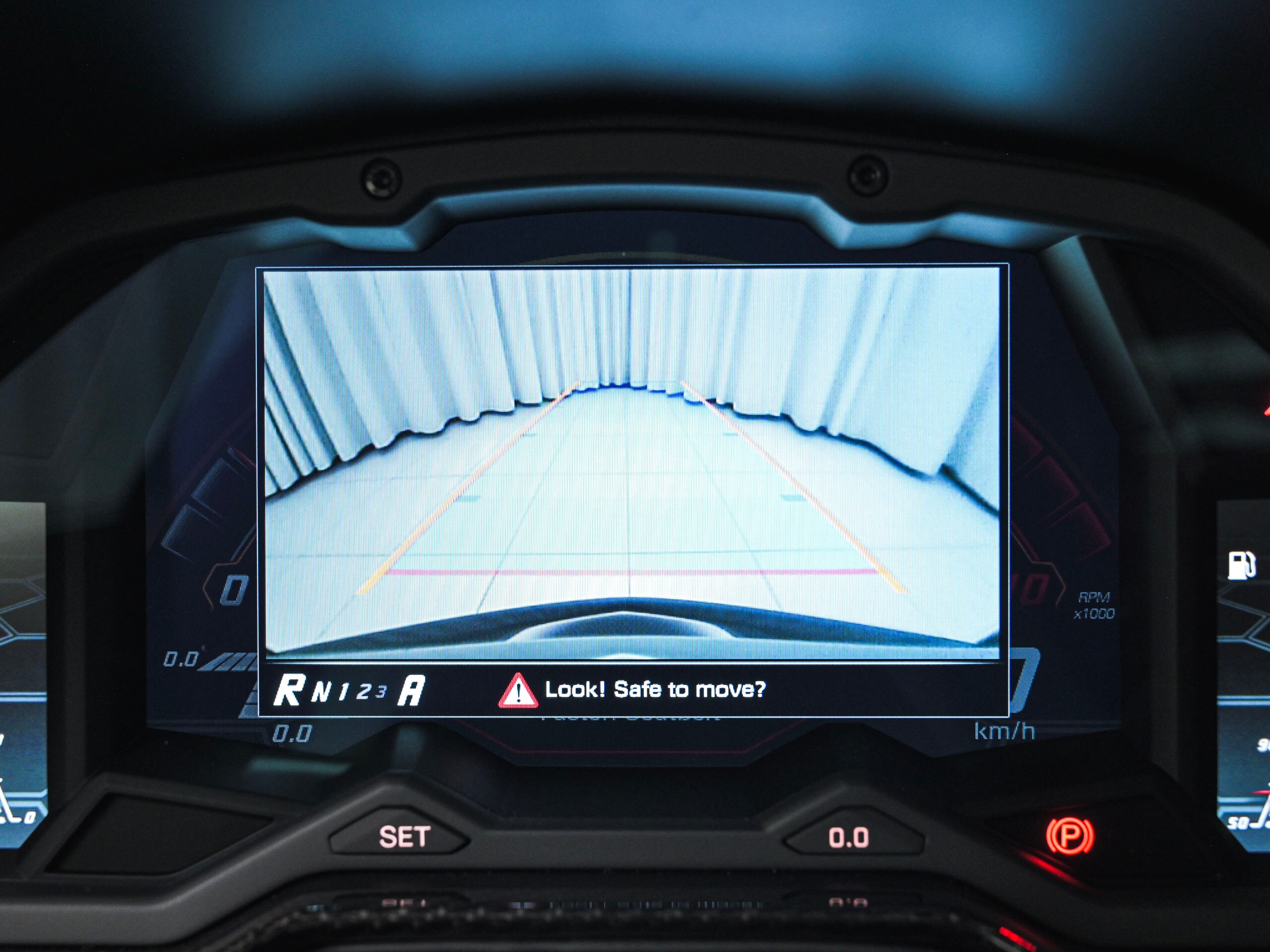 2019 Lamborghini Aventador SVJ — Photo 22 / 48