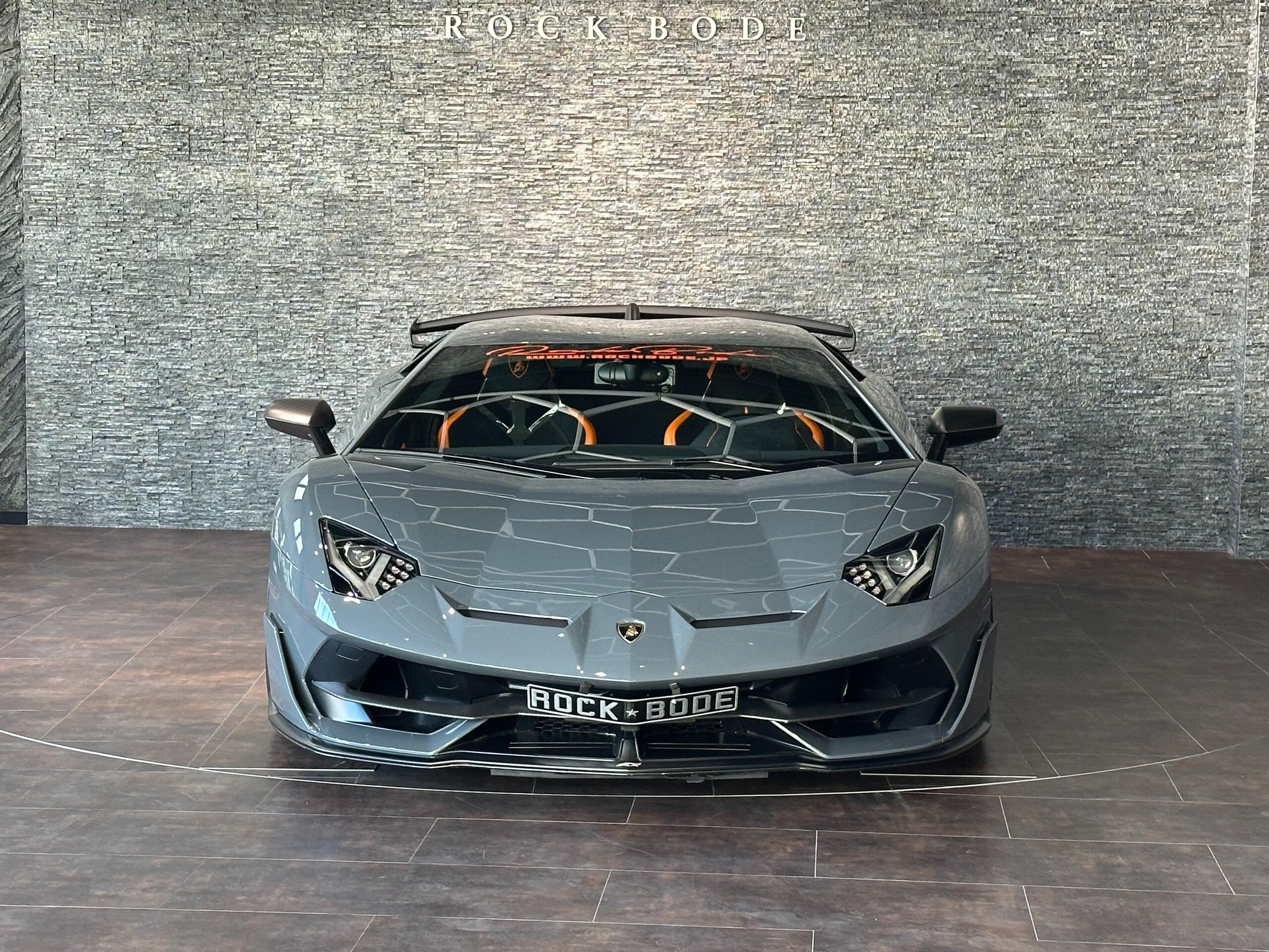 2019 Lamborghini Aventador SVJ