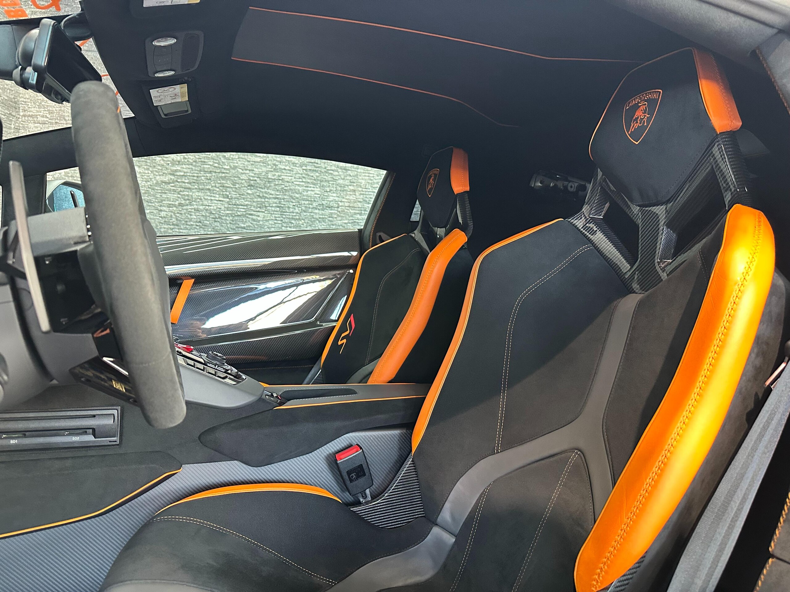 2019 Lamborghini Aventador SVJ — Photo 8 / 36