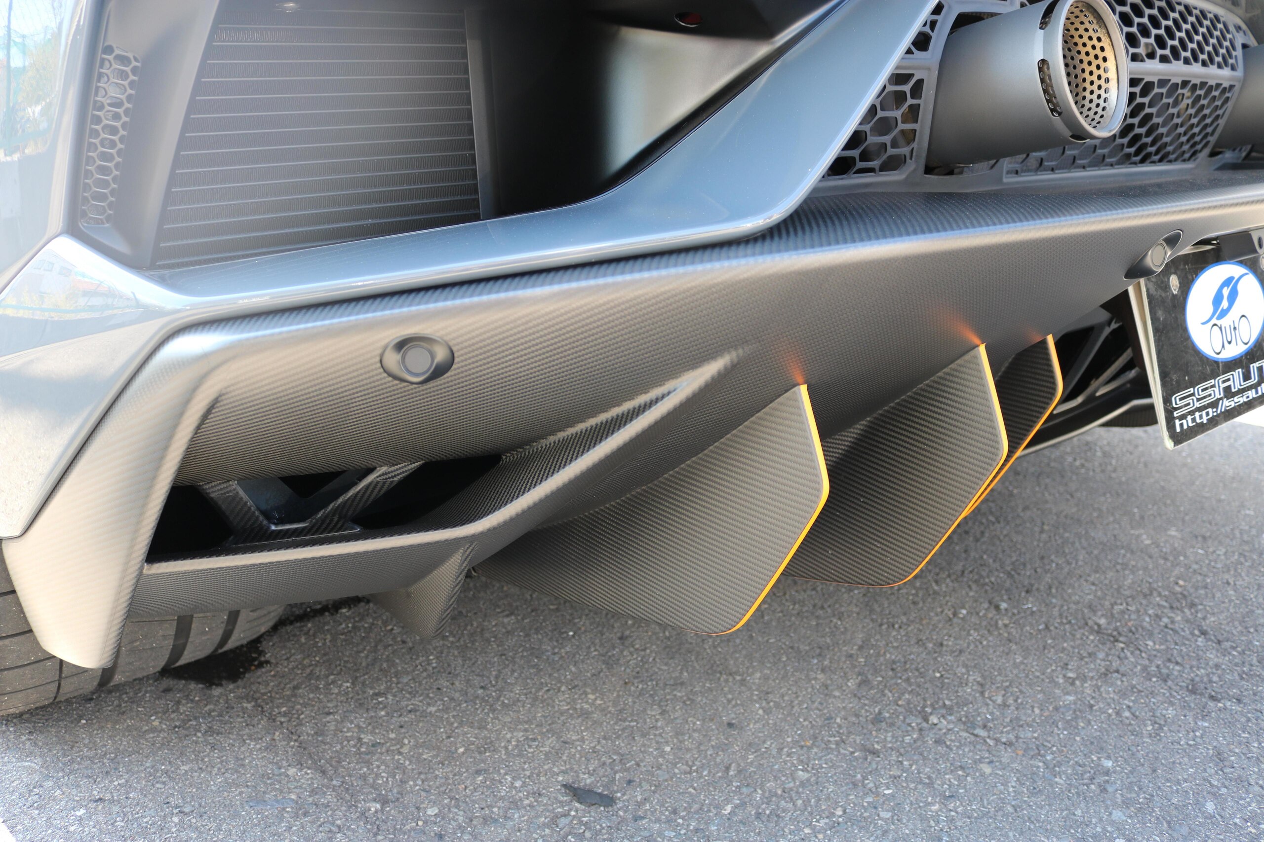 2019 Lamborghini Aventador SVJ — Photo 35 / 37