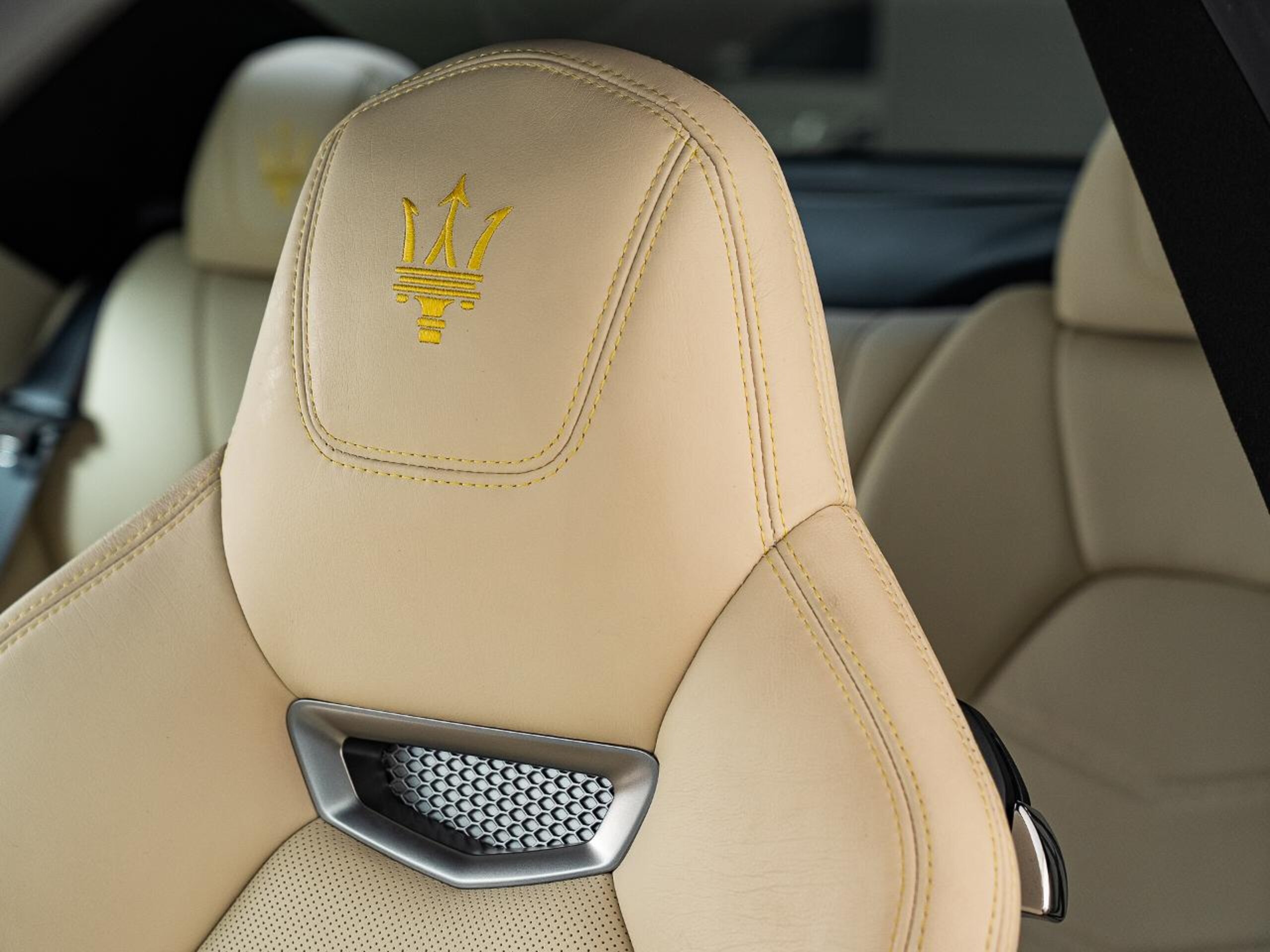 2019 Maserati GranTurismo Sport — Photo 18 / 49