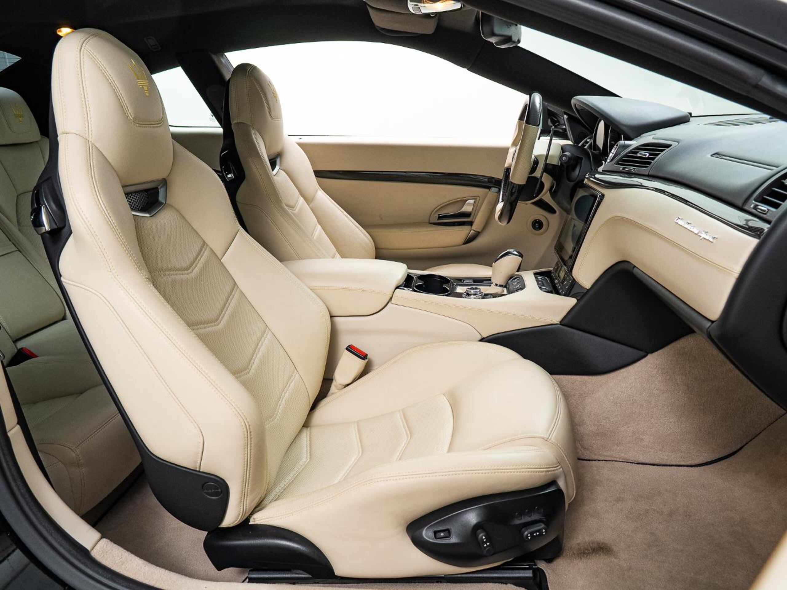 2019 Maserati GranTurismo Sport — Photo 37 / 49