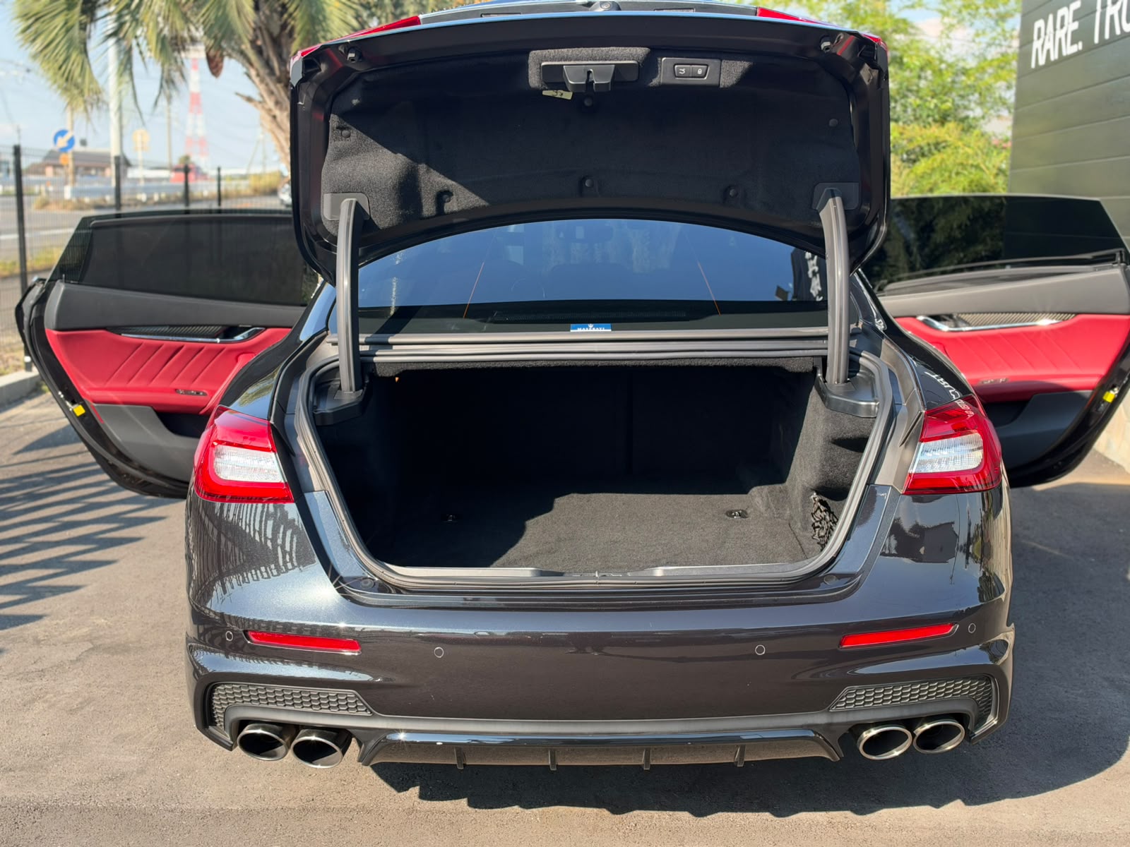 2019 Maserati Quattroporte S GranSport — Photo 30 / 34