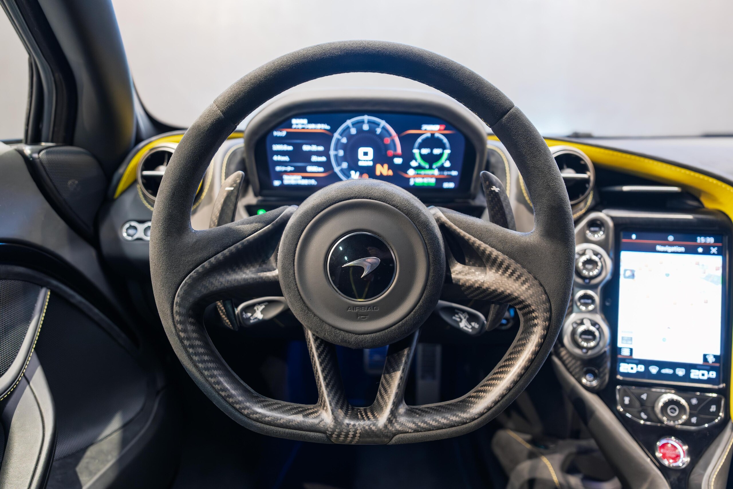 2019 McLaren 720S — Photo 37 / 41