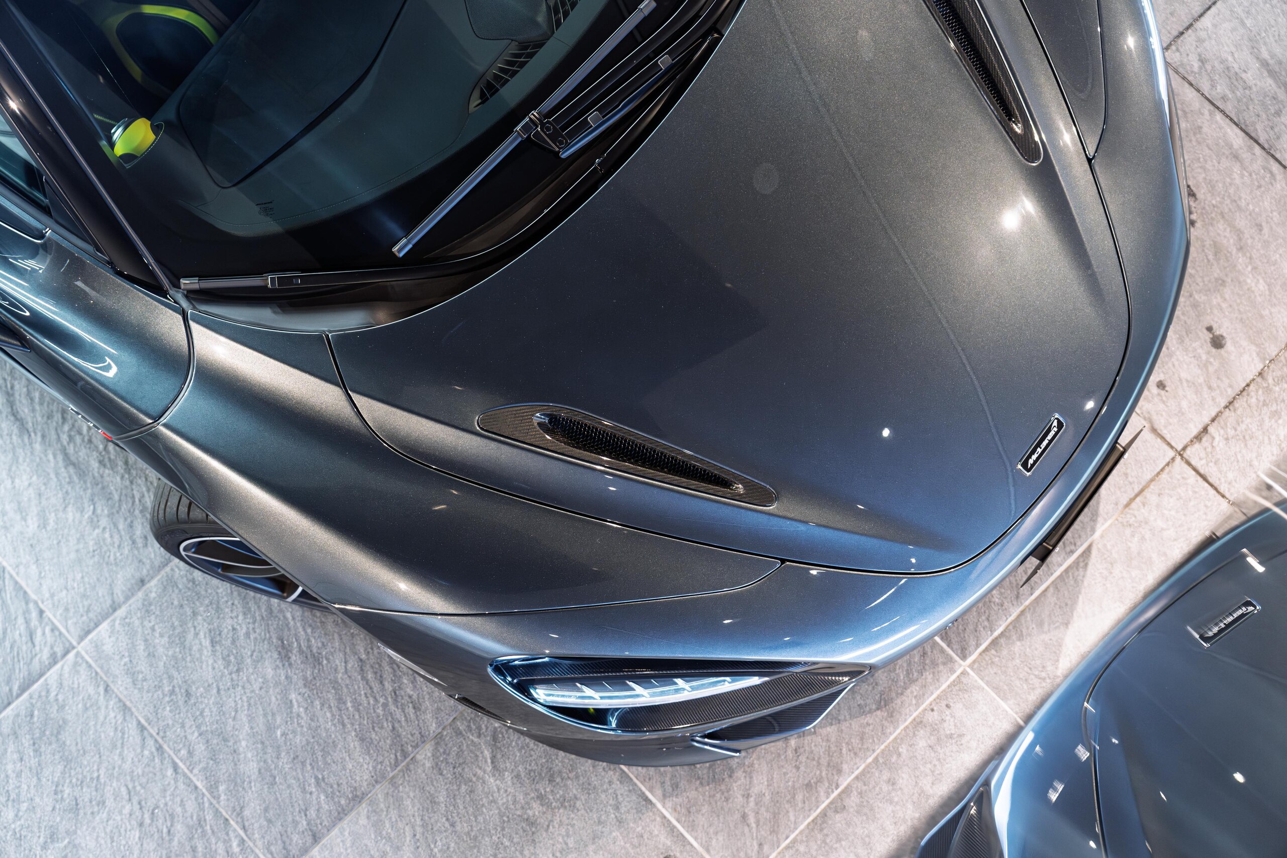2019 McLaren 720S — Photo 40 / 41