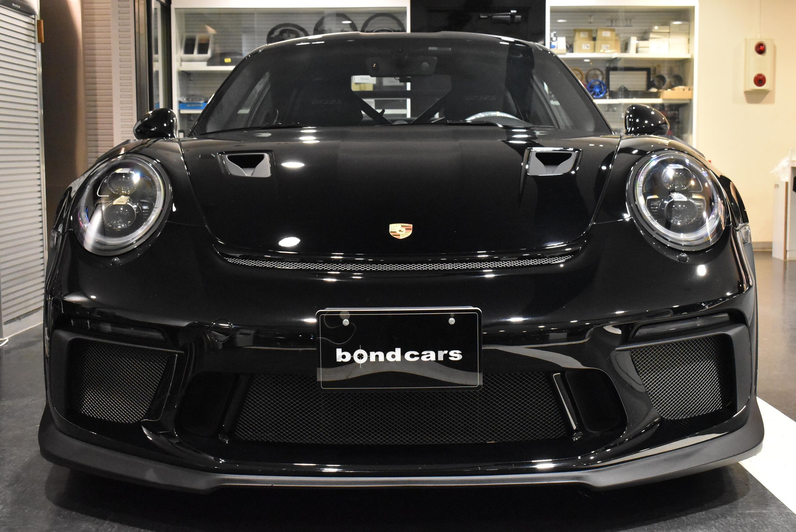 2019 Porsche 911 GT3 RS — Photo 6 / 31
