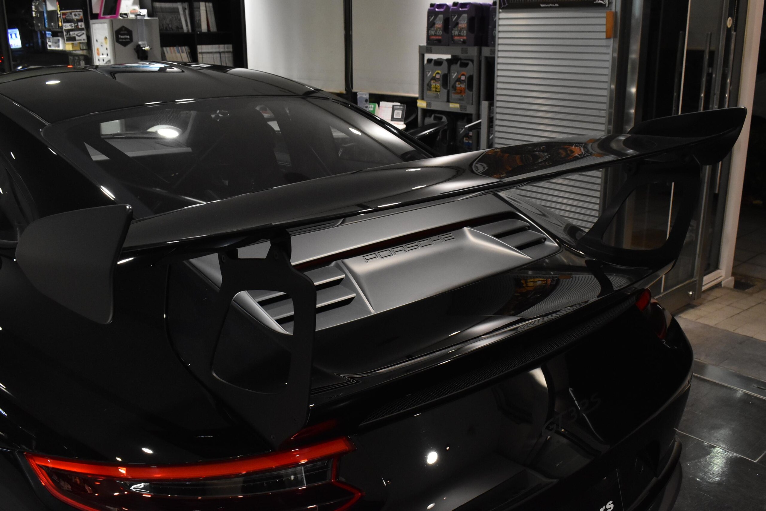 2019 Porsche 911 GT3 RS — Photo 16 / 31