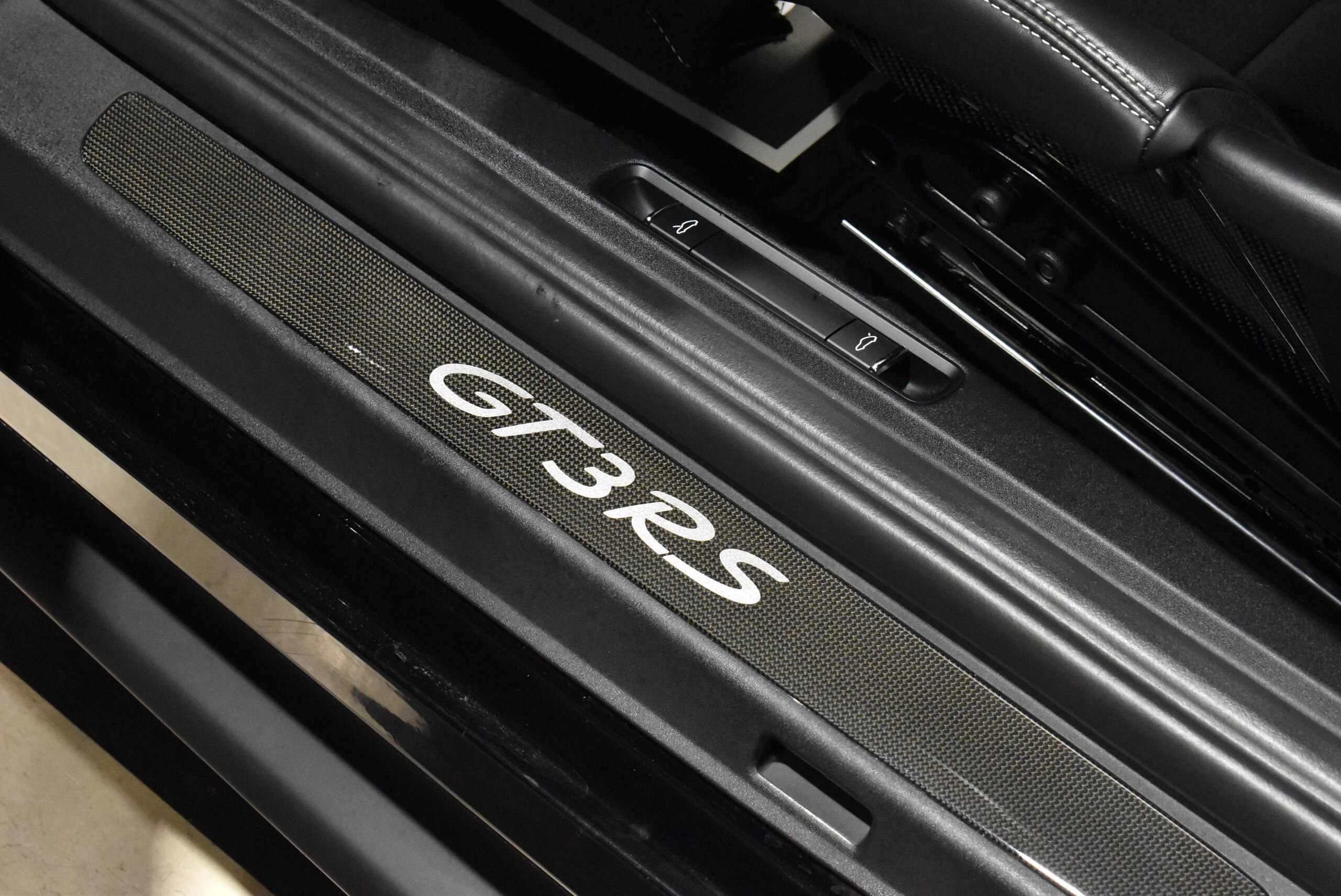 2019 Porsche 911 GT3 RS — Photo 22 / 31