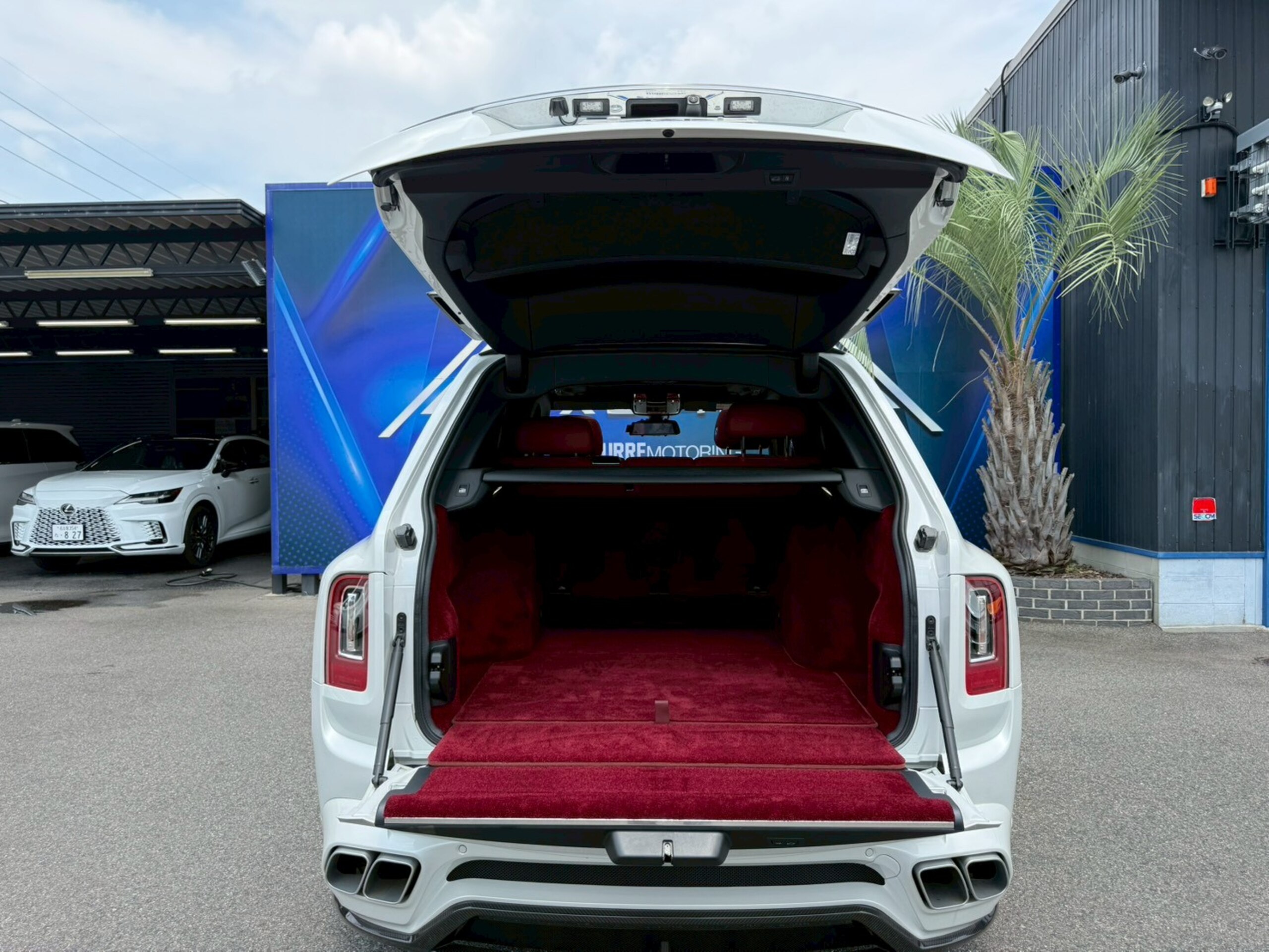 2019 Rolls-Royce Cullinan — Photo 31 / 31