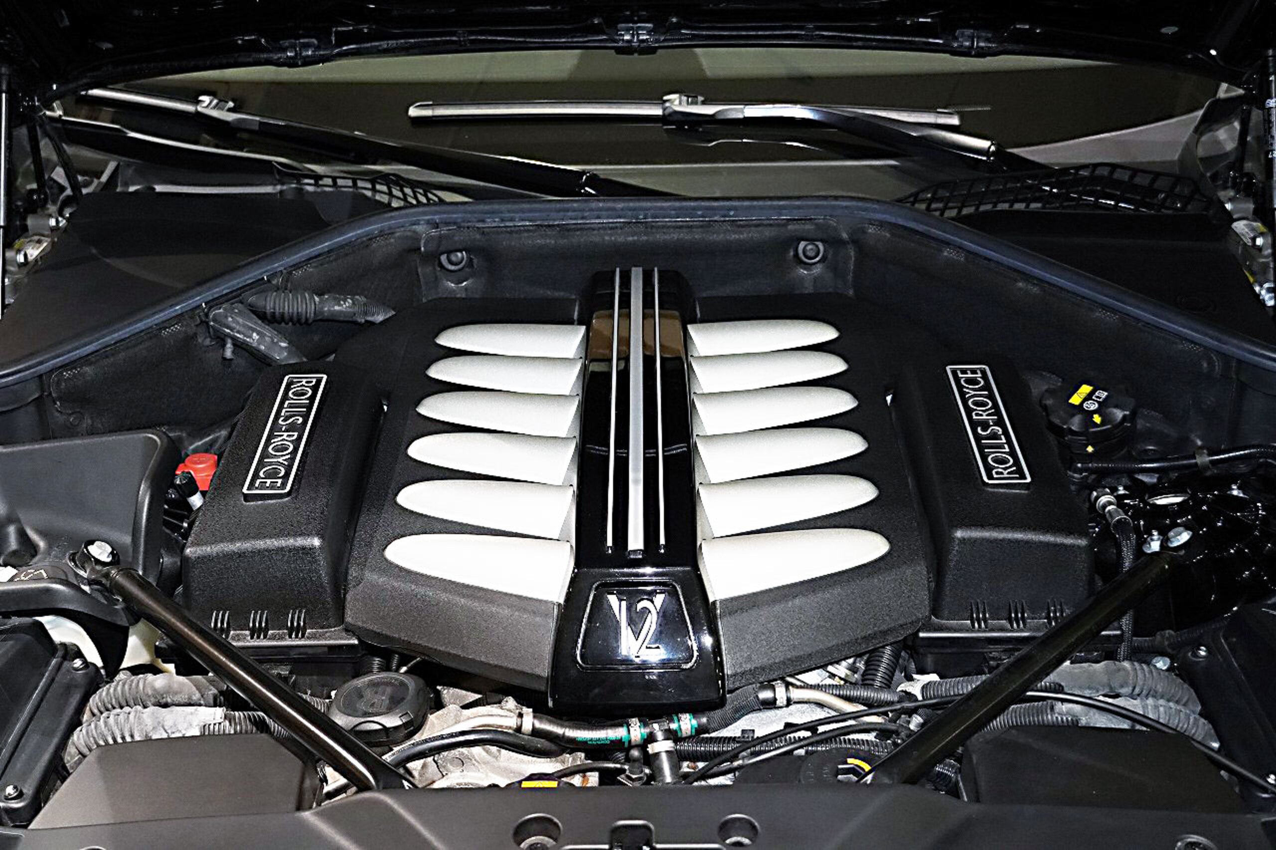 2019 Rolls-Royce Dawn Black Badge — Photo 21 / 25