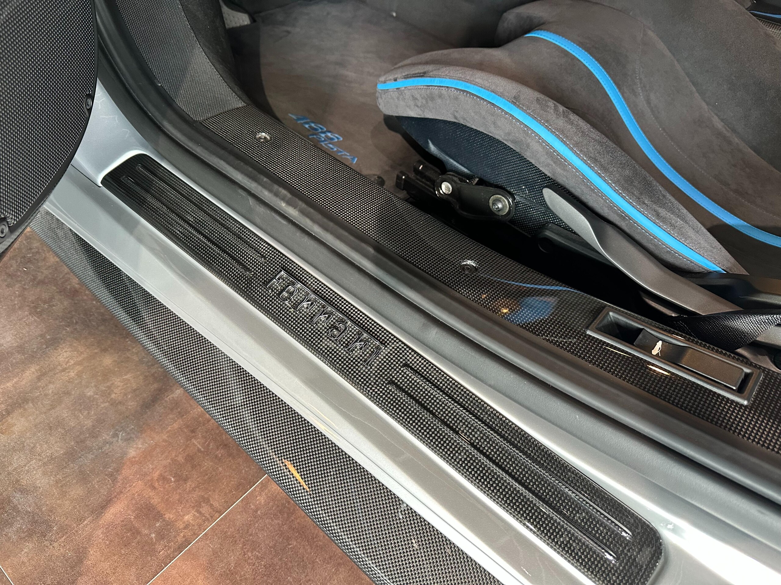 2020 Ferrari 488 Pista — Photo 24 / 34