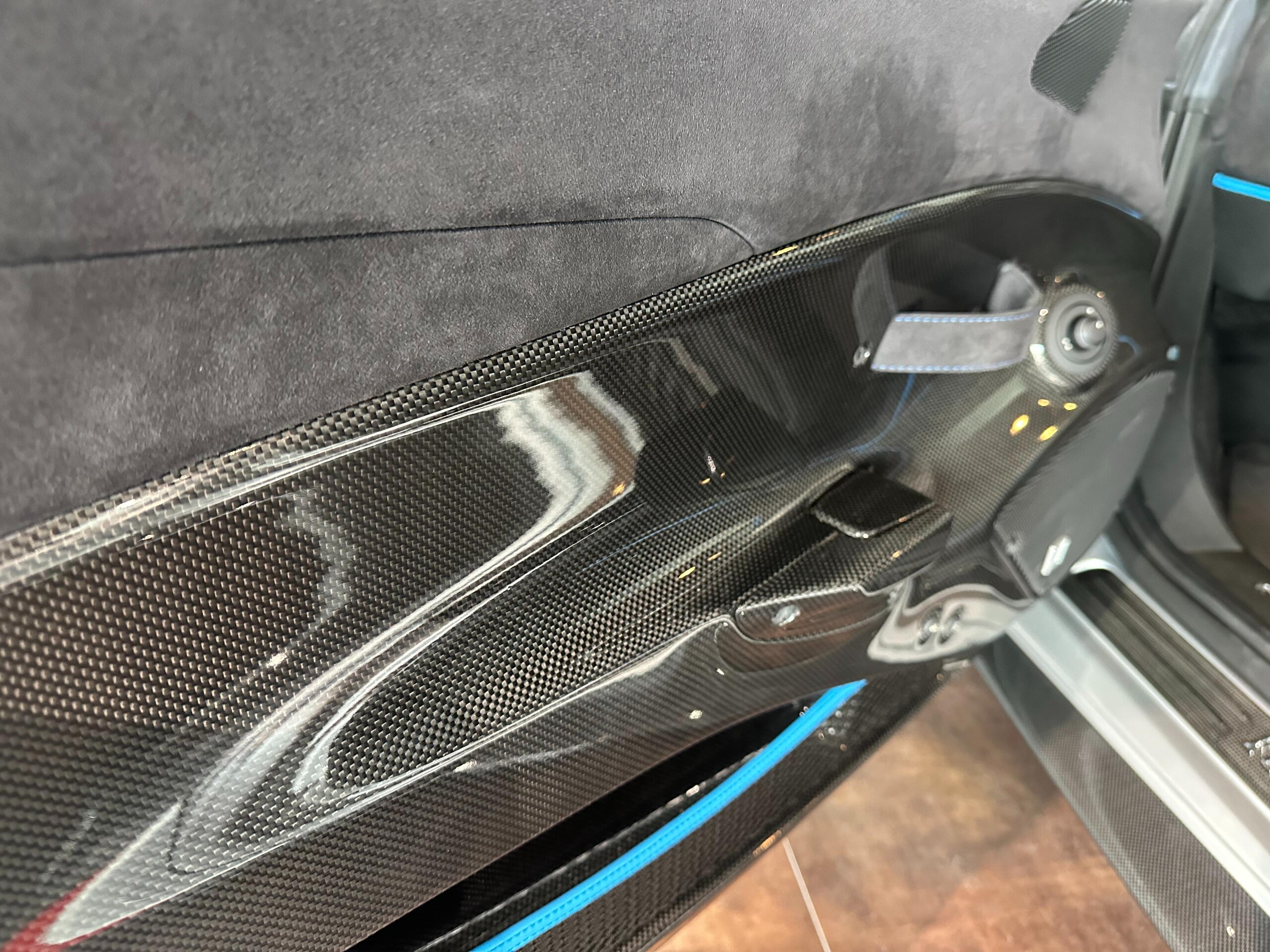 2020 Ferrari 488 Pista — Photo 25 / 34