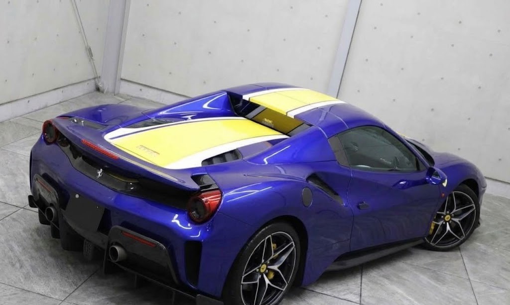 2020 Ferrari 488 Pista Spider — Photo 6 / 17