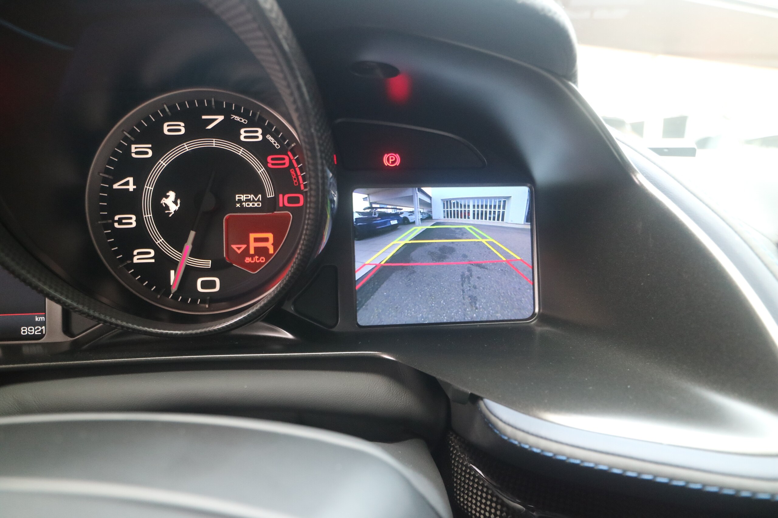2020 Ferrari 812 Superfast — Photo 17 / 27