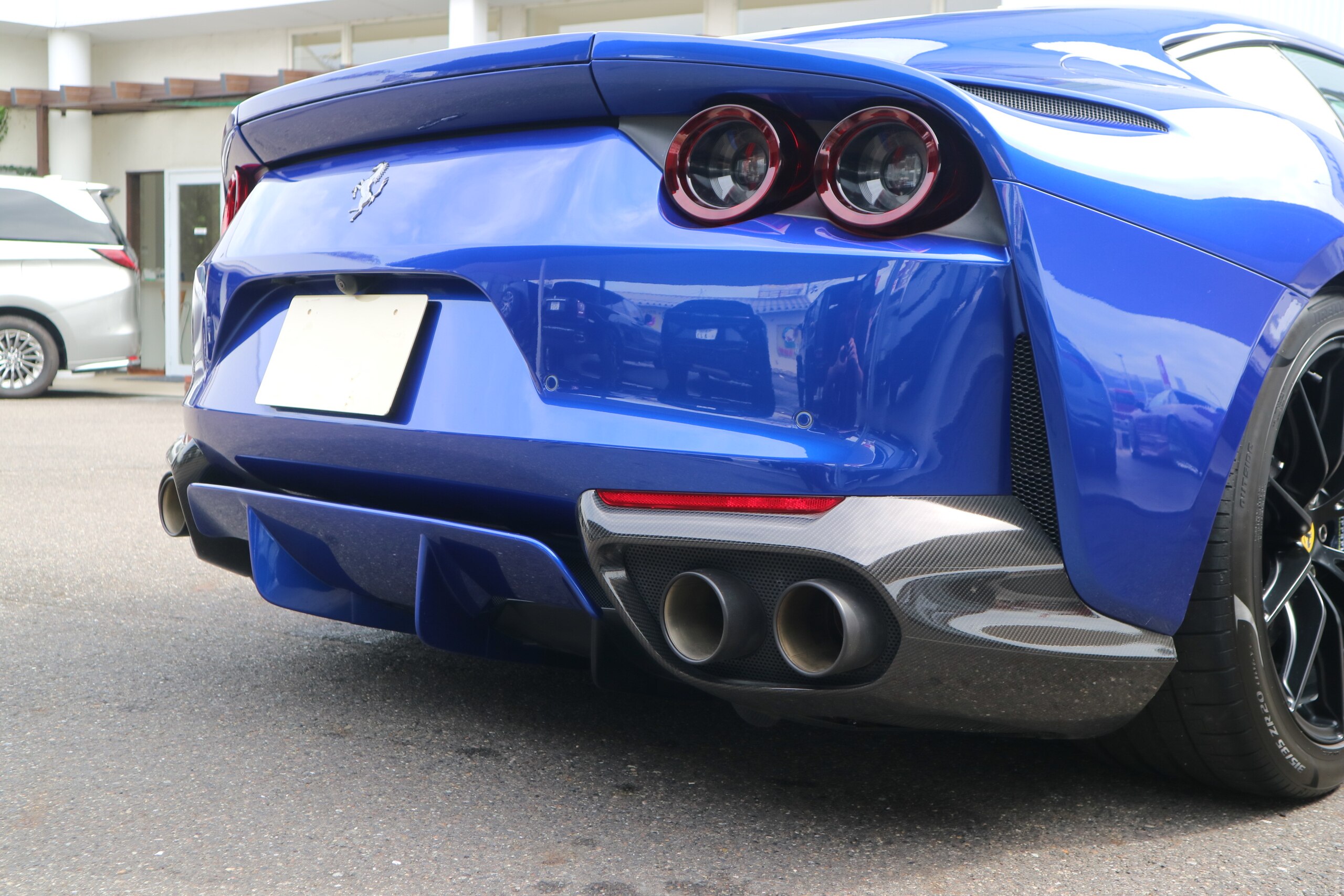 2020 Ferrari 812 Superfast — Photo 25 / 27