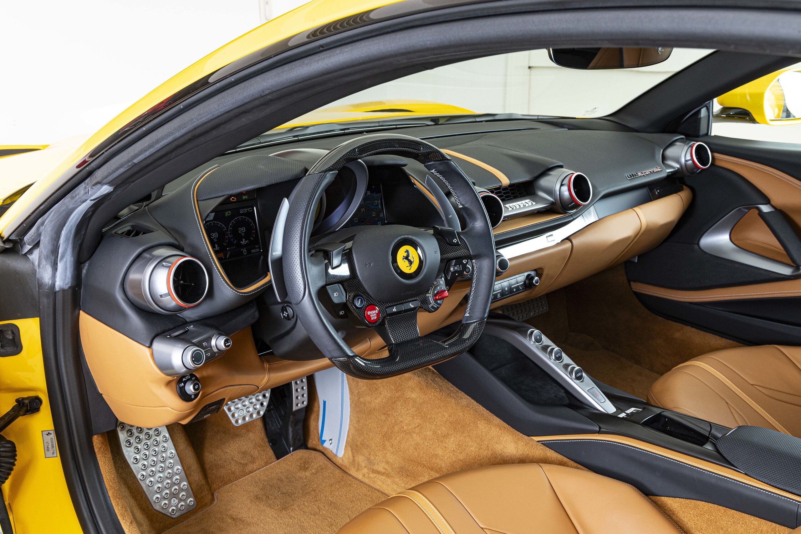 2020 Ferrari 812GTS — Photo 8 / 23