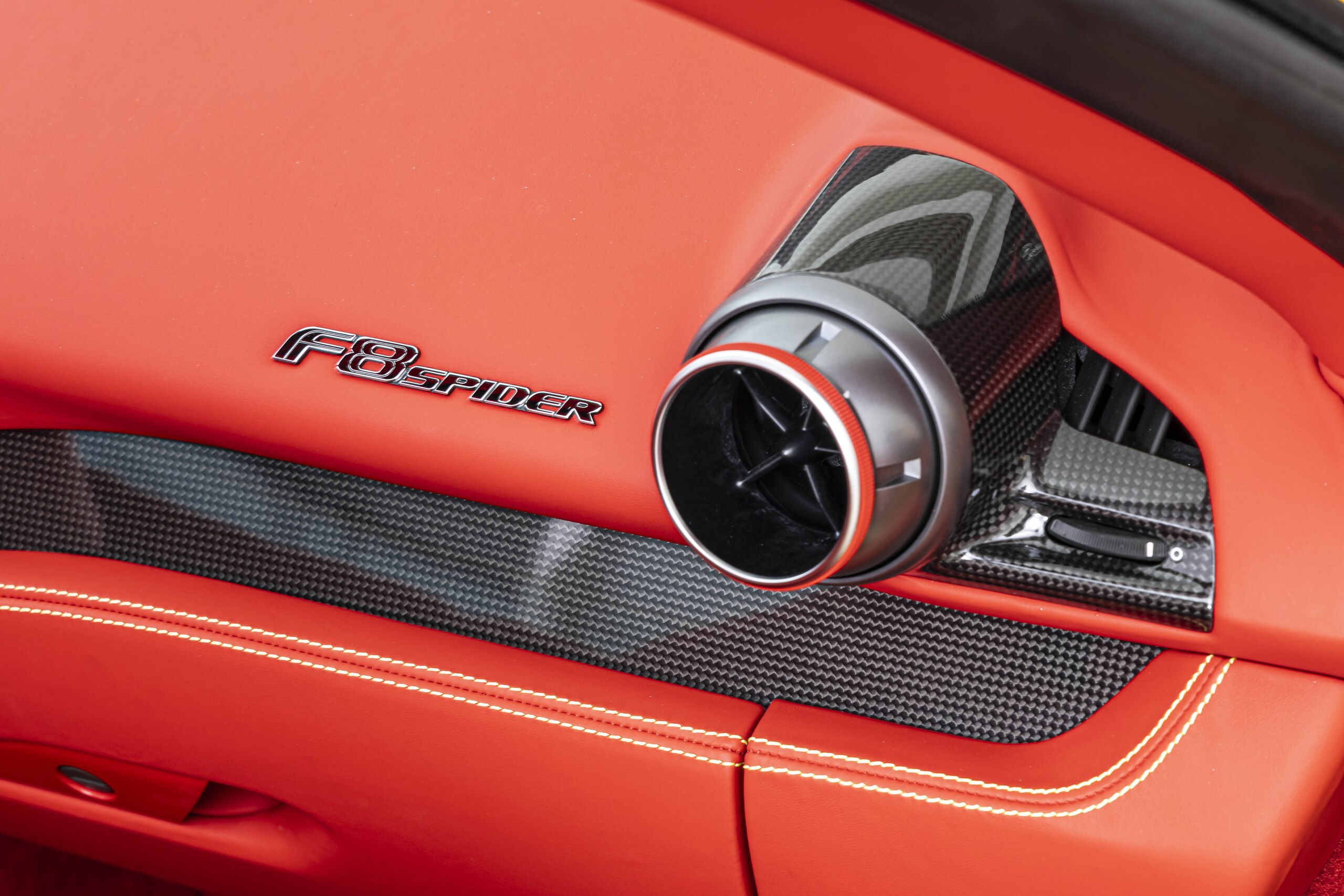2020 Ferrari F8 Spider — Photo 24 / 32