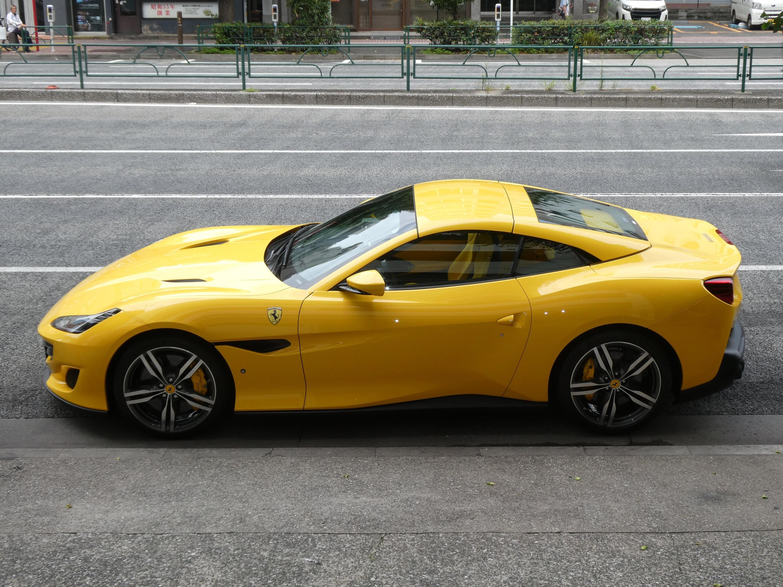 2020 Ferrari Portofino — Photo 8 / 80