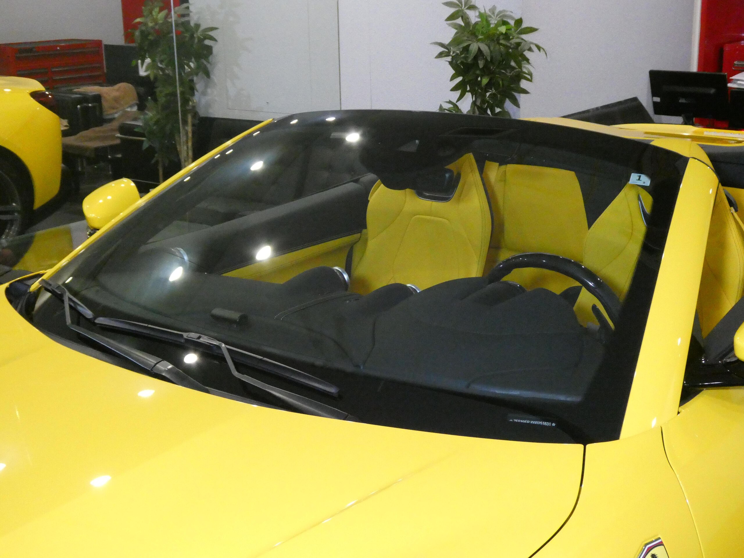 2020 Ferrari Portofino — Photo 13 / 80