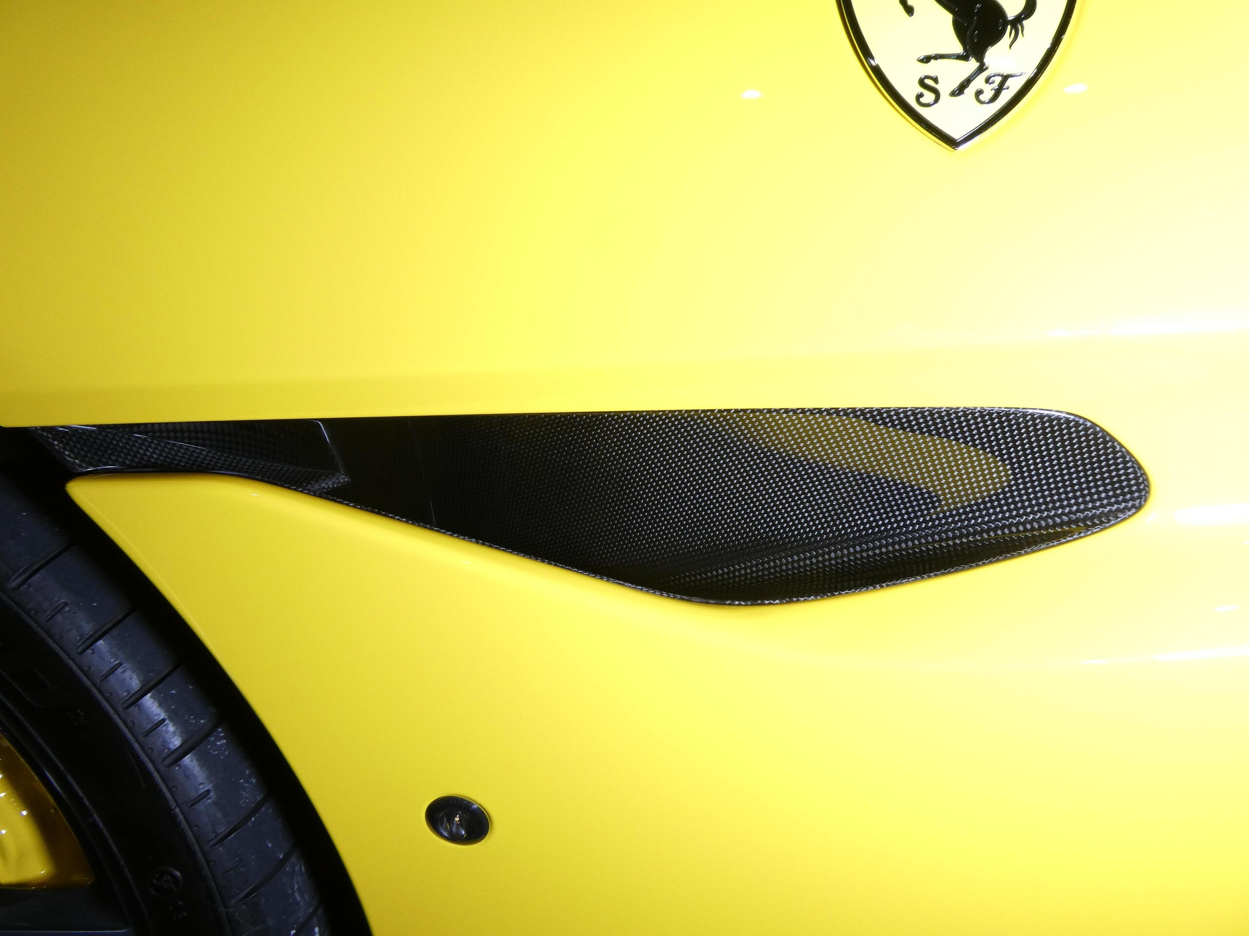 2020 Ferrari Portofino — Photo 16 / 80