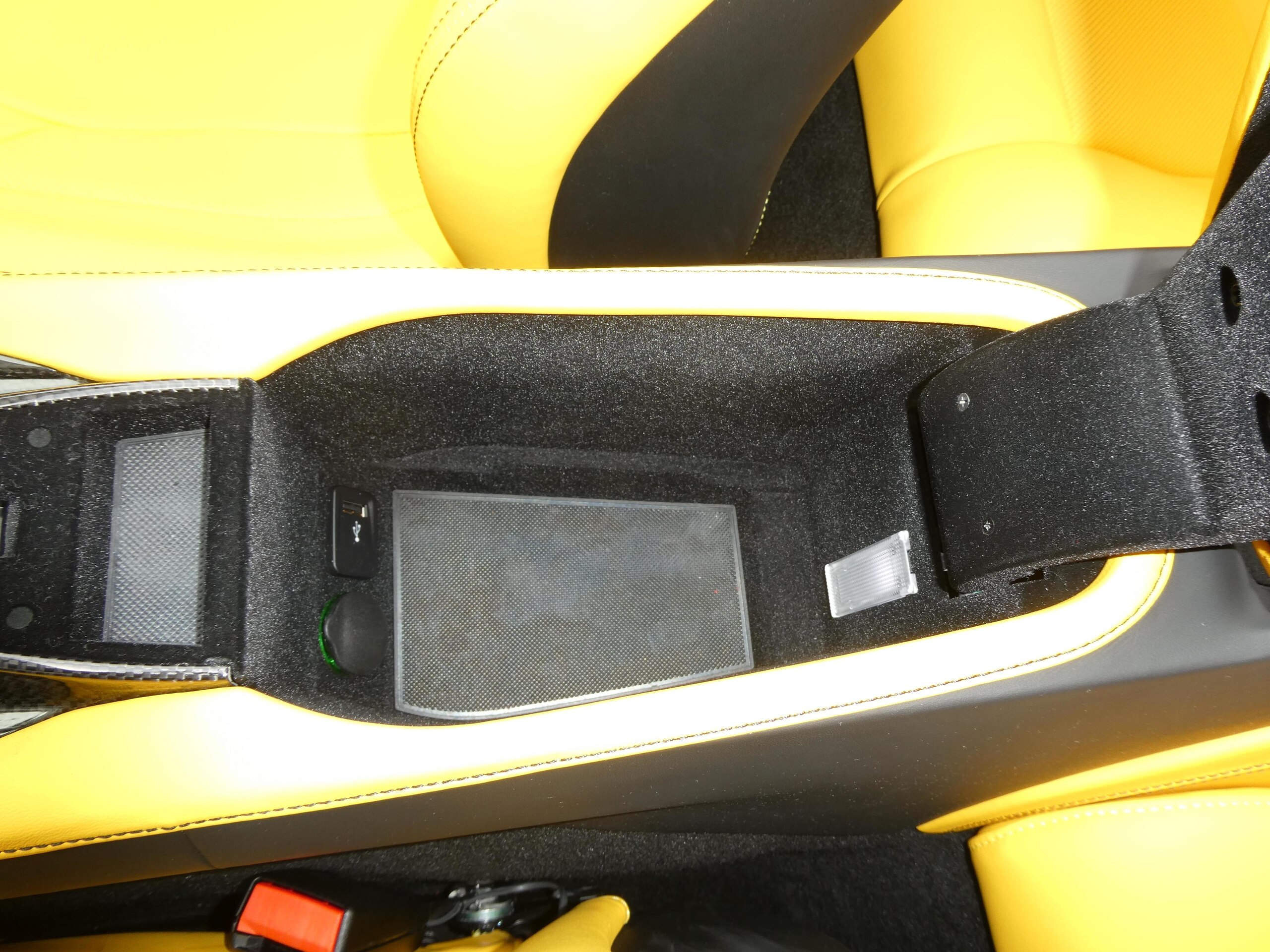 2020 Ferrari Portofino — Photo 47 / 80
