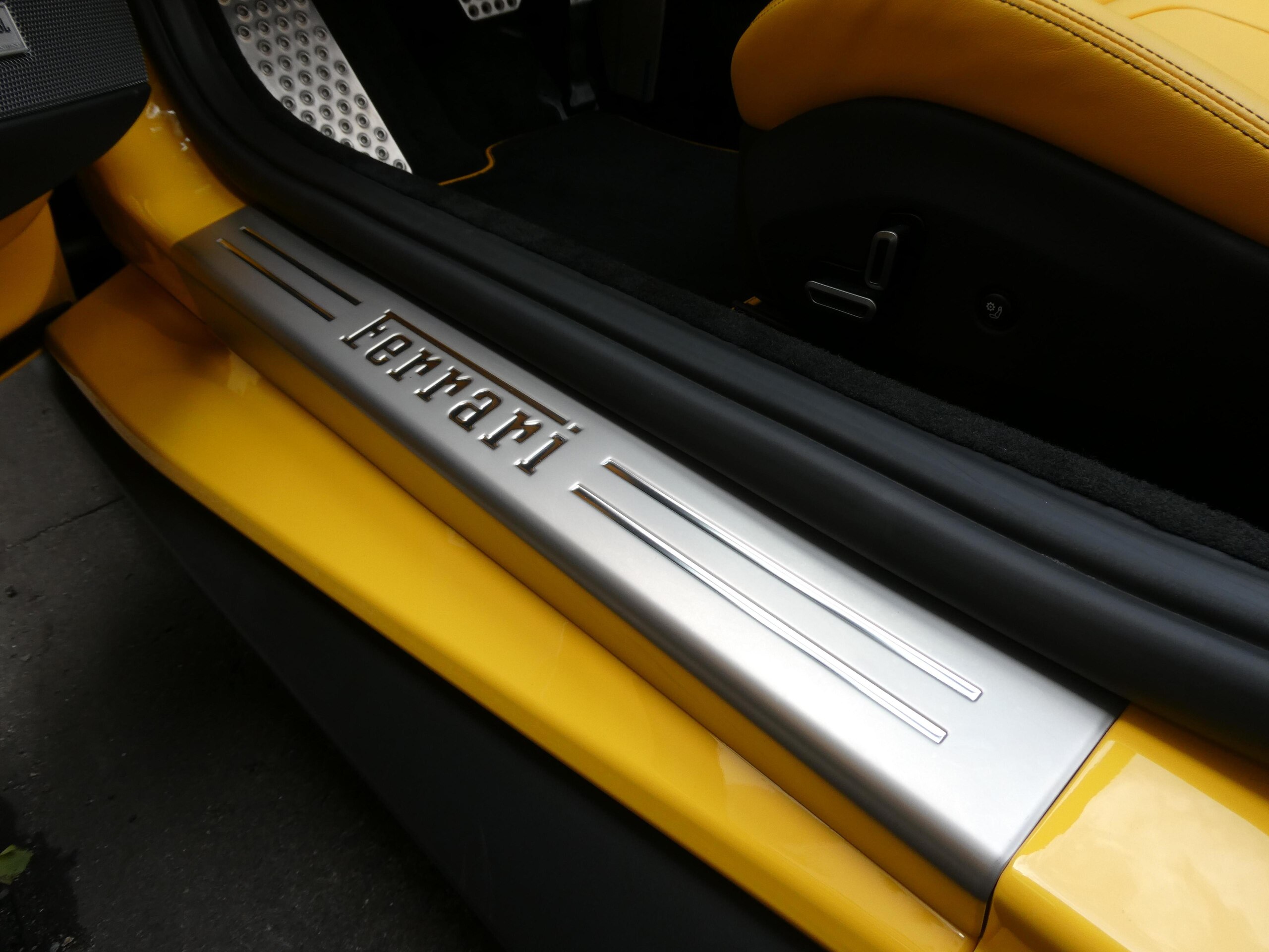 2020 Ferrari Portofino — Photo 56 / 80