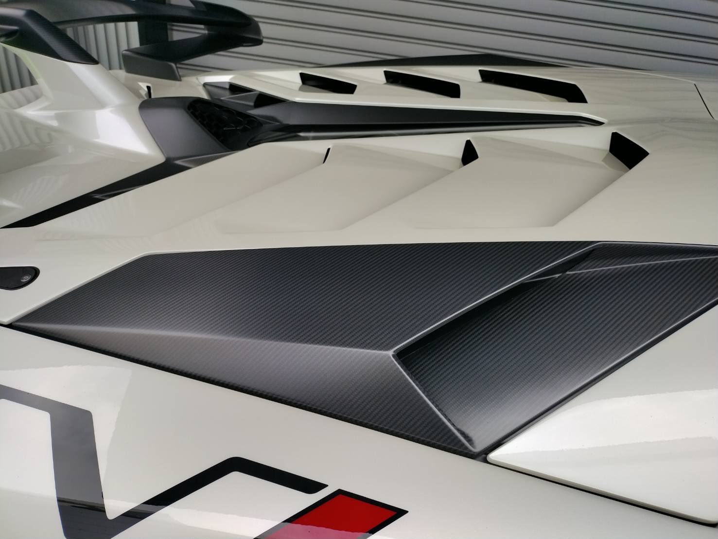 2020 Lamborghini Aventador SVJ — Photo 8 / 13