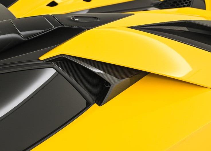 2020 Lamborghini Aventador SVJ Roadster — Photo 17 / 28