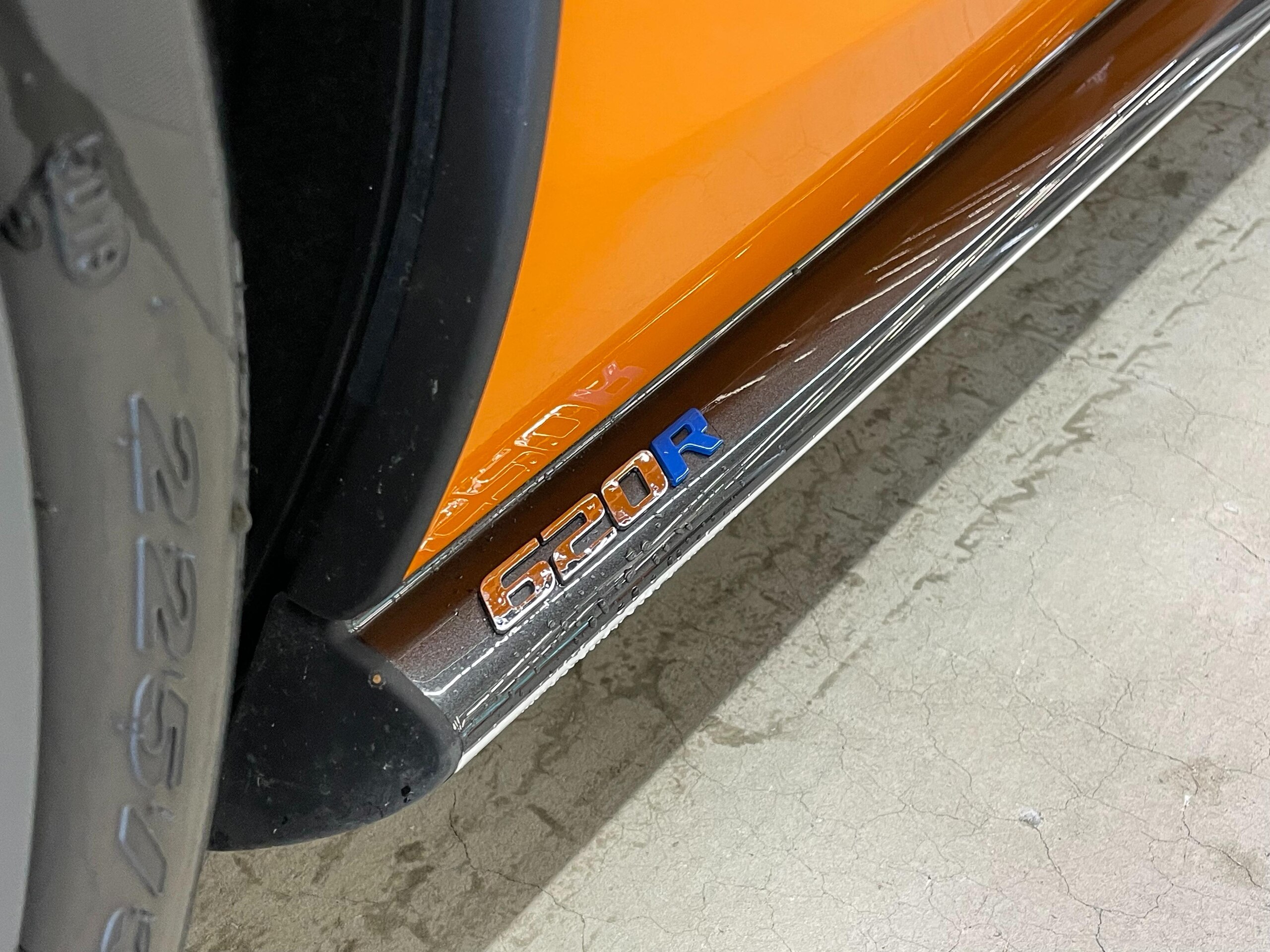 2020 McLaren 620R — Photo 9 / 22
