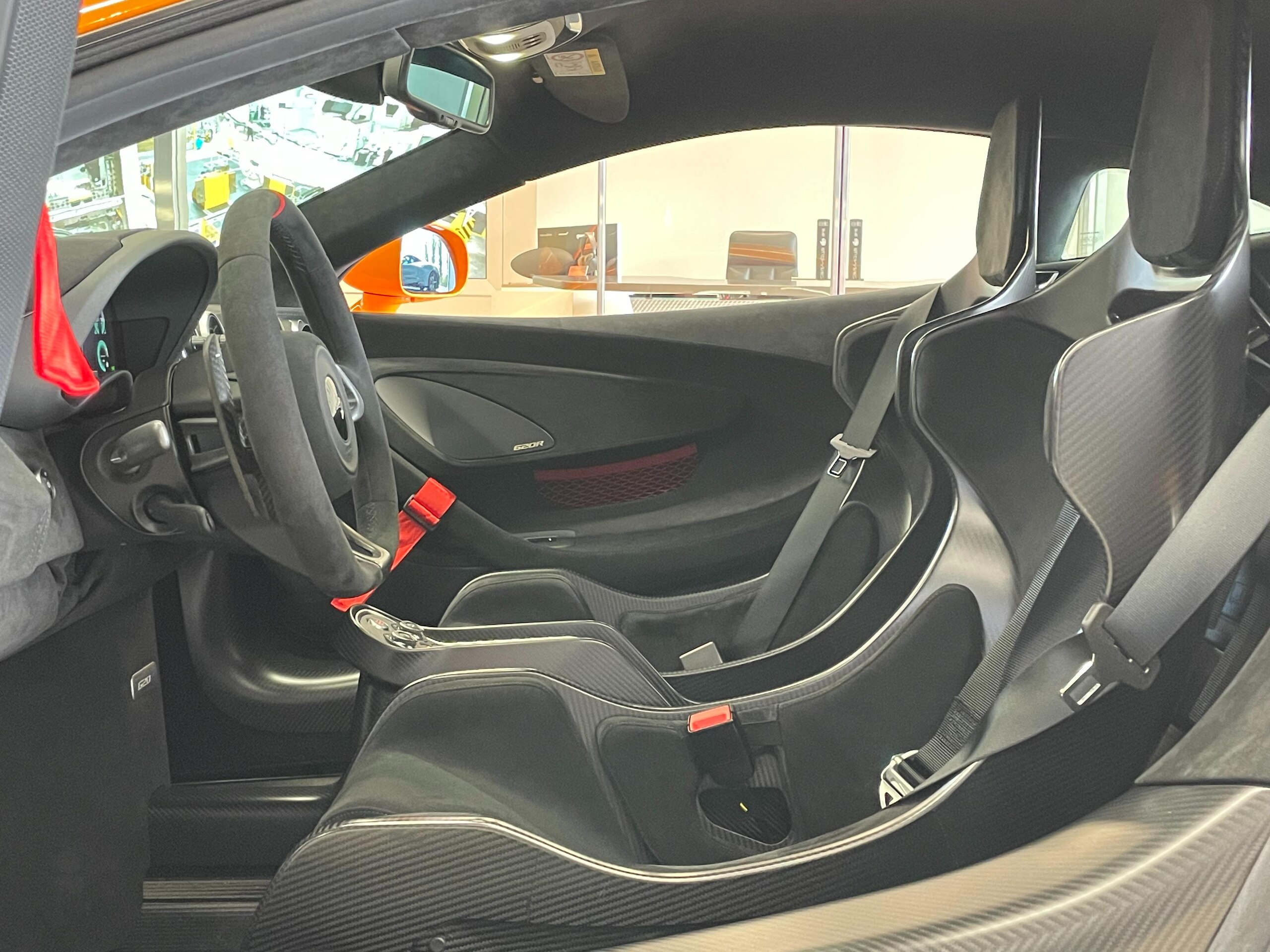 2020 McLaren 620R — Photo 12 / 22