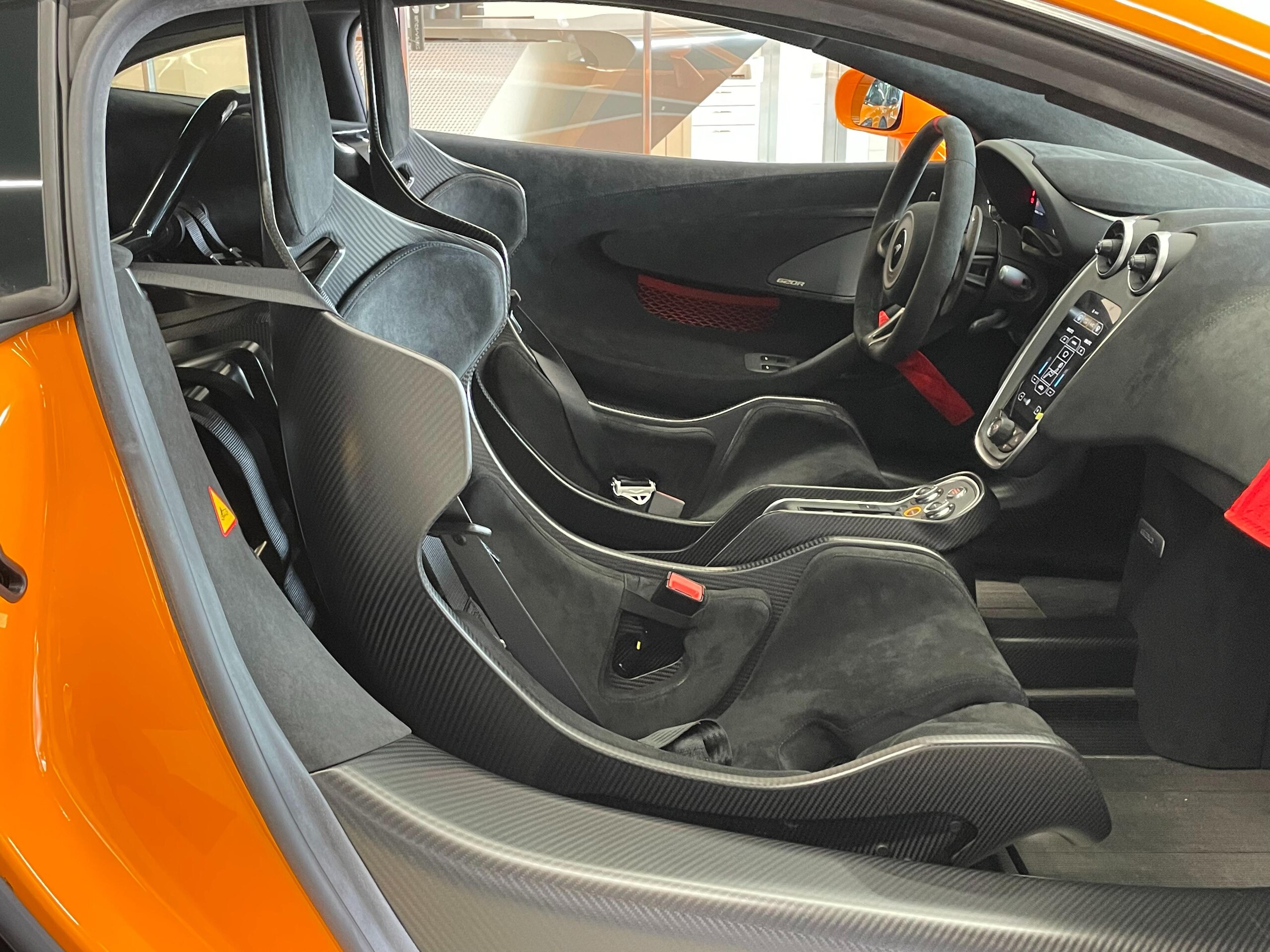 2020 McLaren 620R — Photo 19 / 22