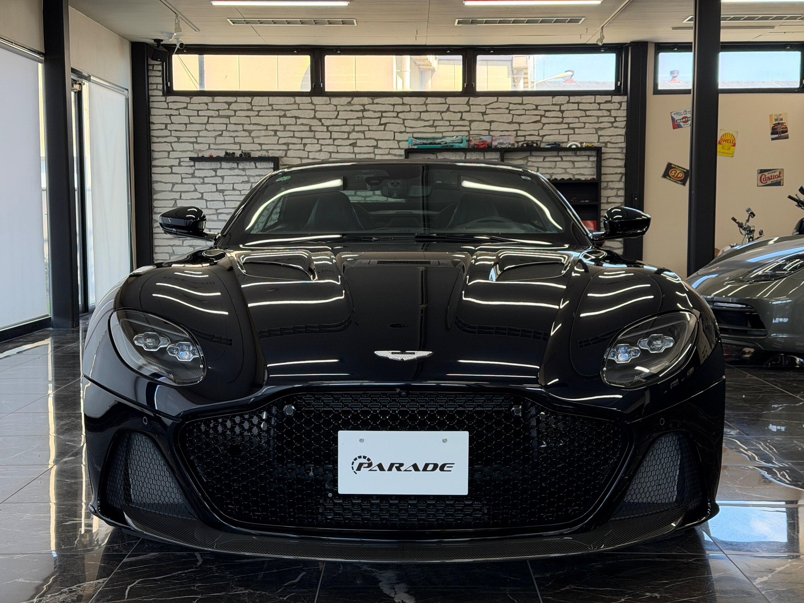 2021 Aston Martin DBS Superleggera Volante Bang & Olufsen premium sound system for sale in Japan