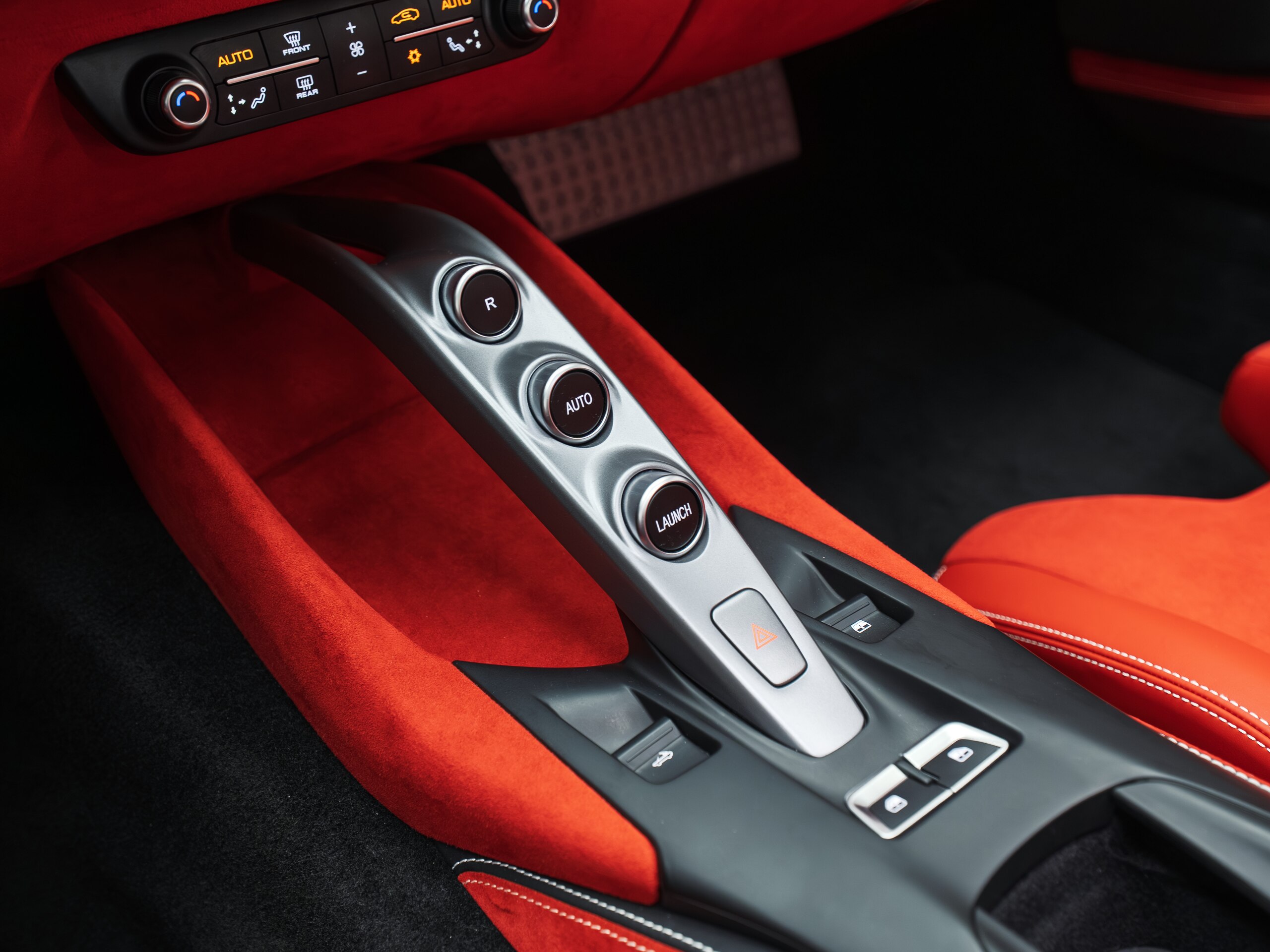 2021 Ferrari 812GTS — Photo 8 / 27