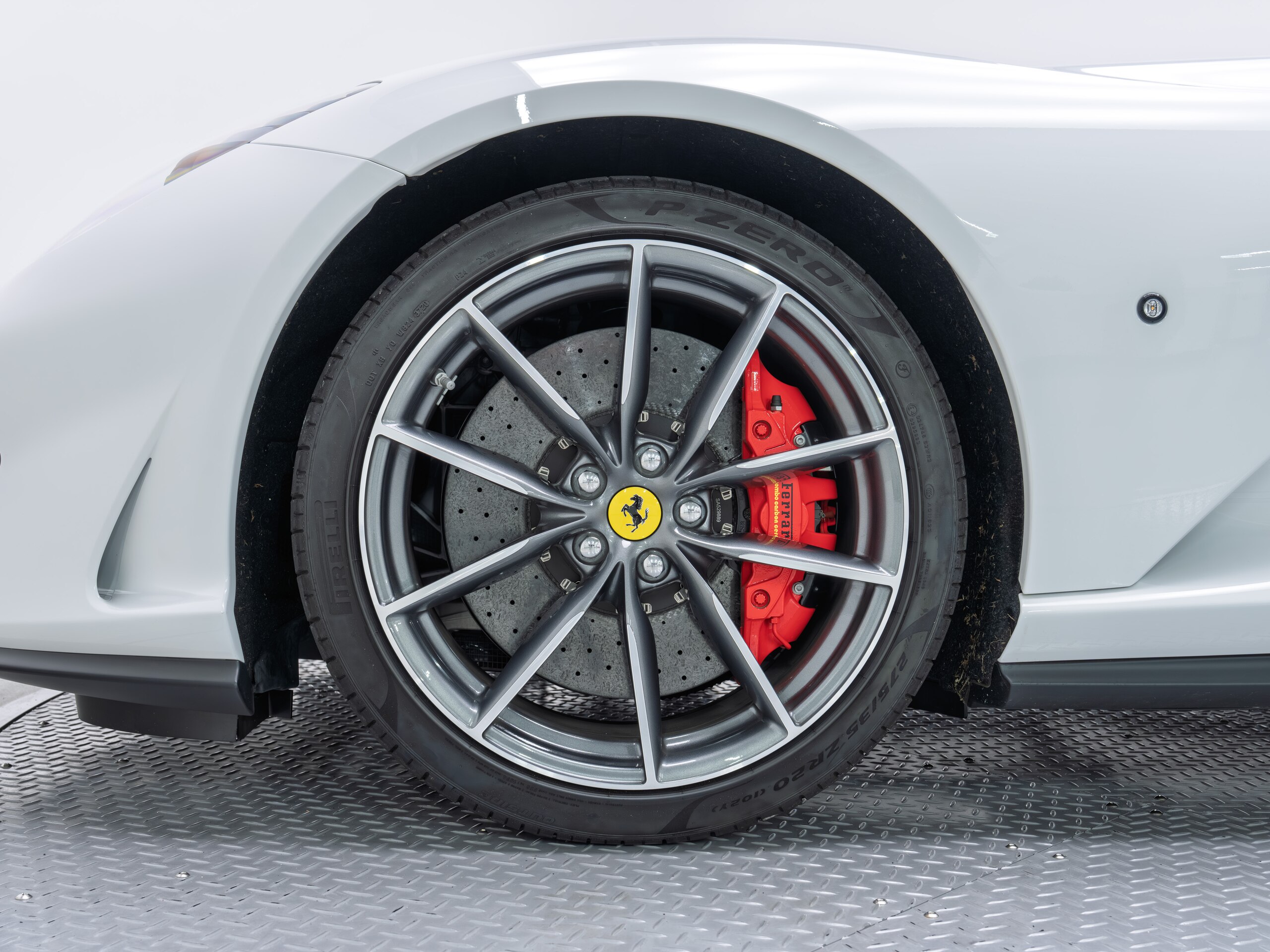 2021 Ferrari 812GTS — Photo 20 / 27