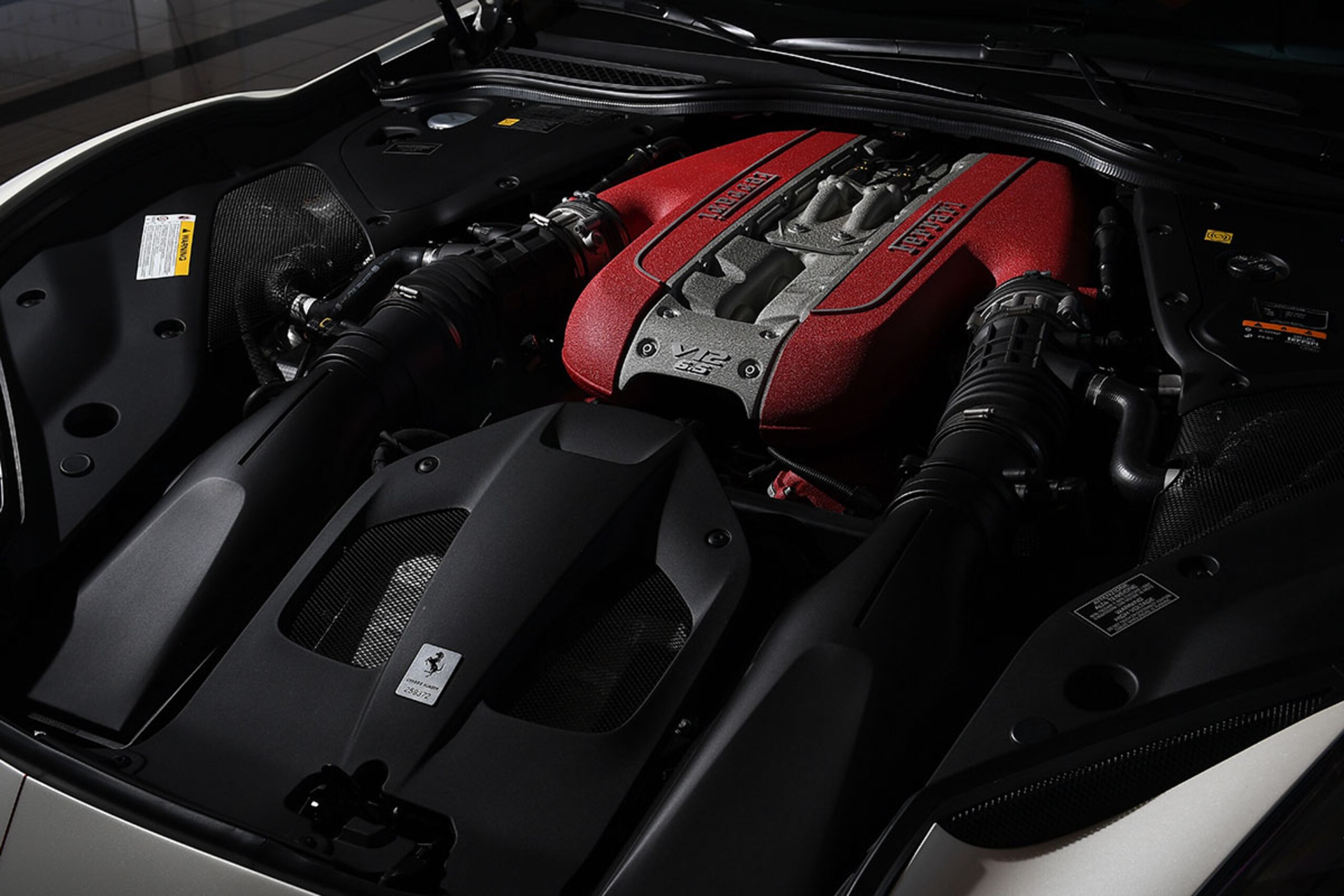 2021 Ferrari 812GTS — Photo 14 / 16