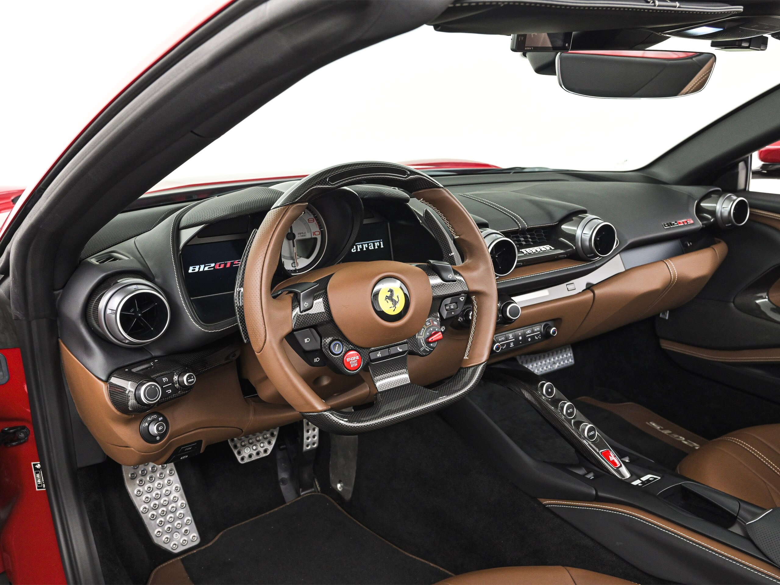 2021 Ferrari 812GTS — Photo 7 / 29