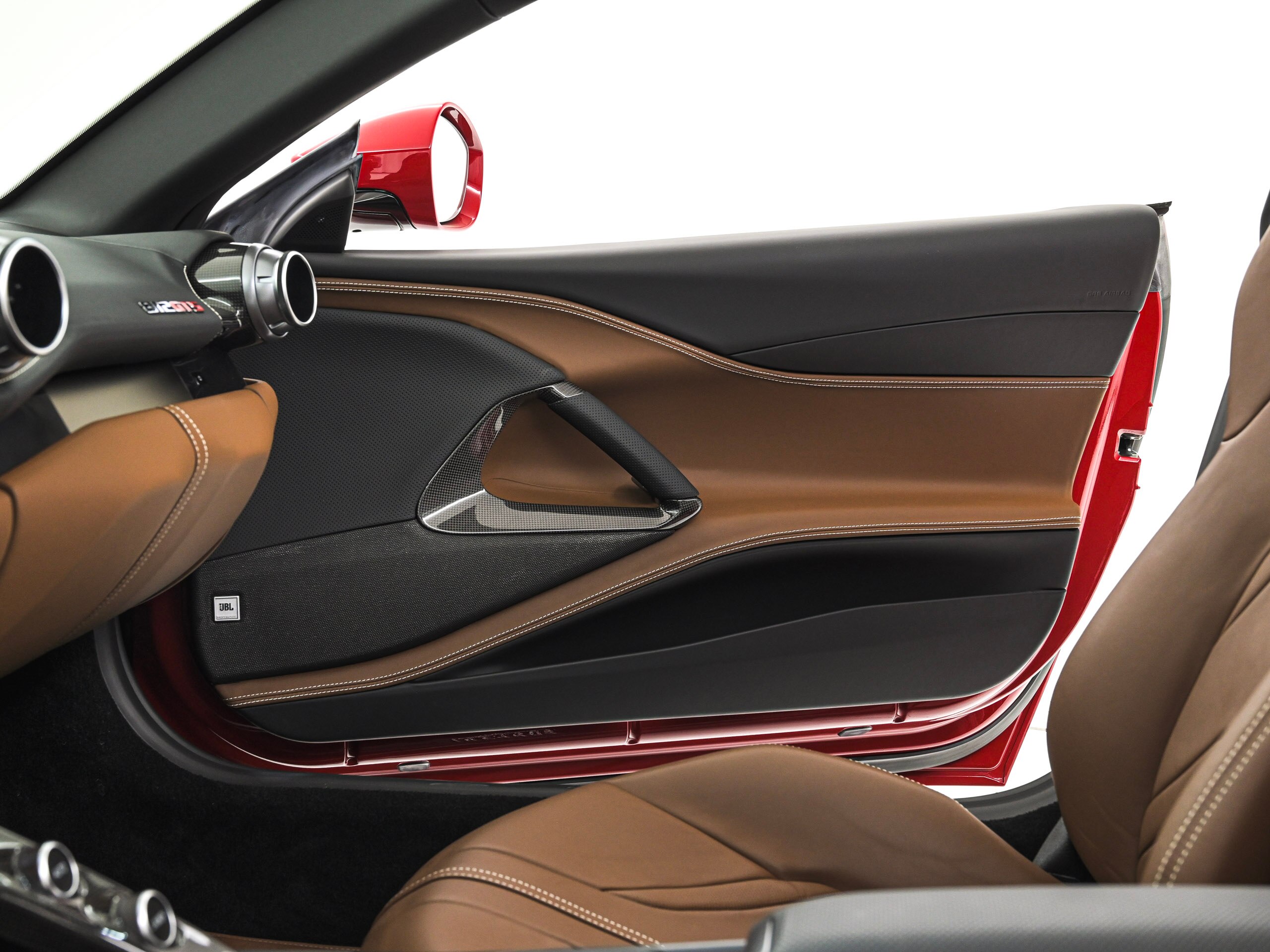 2021 Ferrari 812GTS — Photo 10 / 29