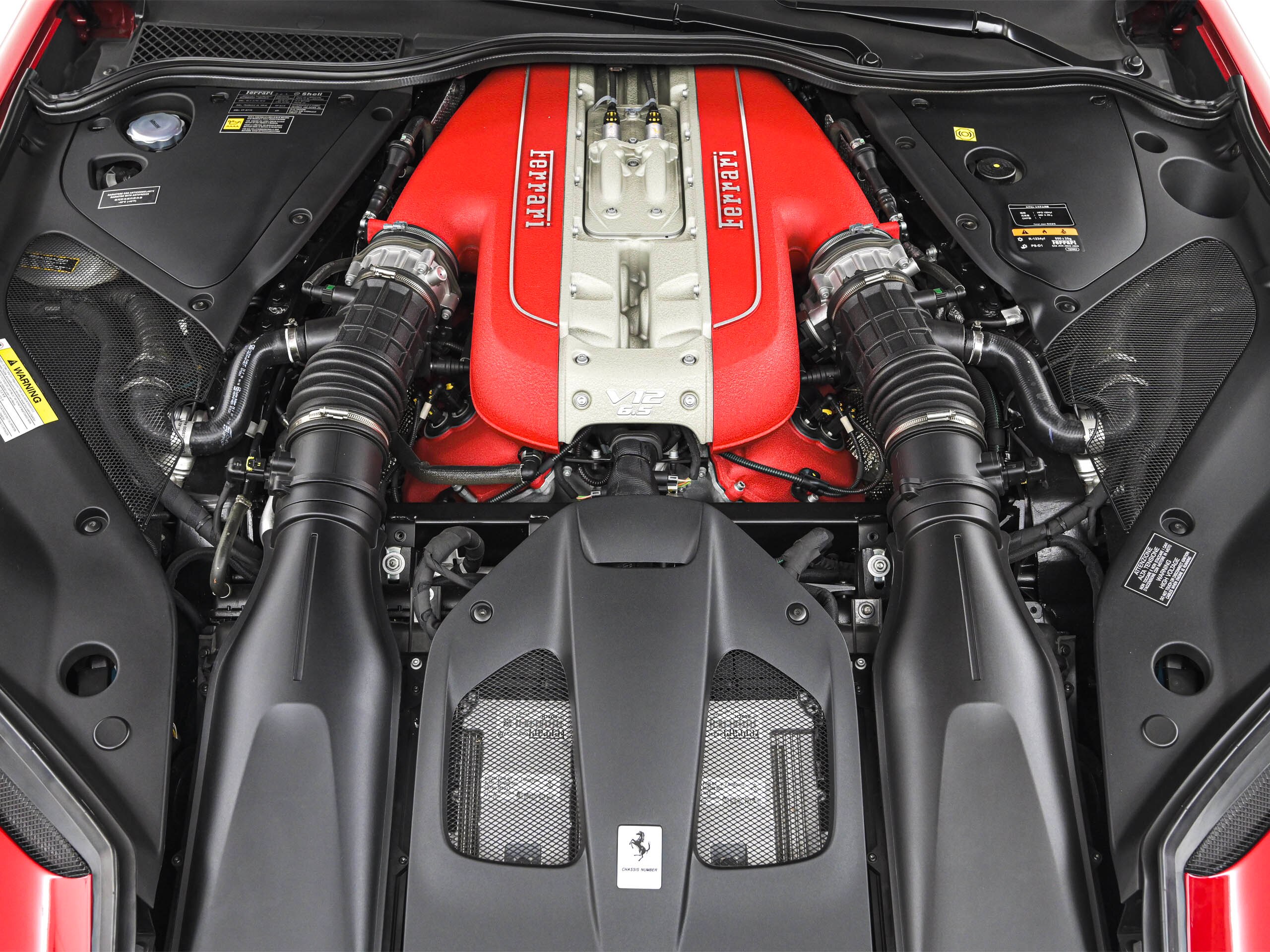 2021 Ferrari 812GTS — Photo 26 / 29