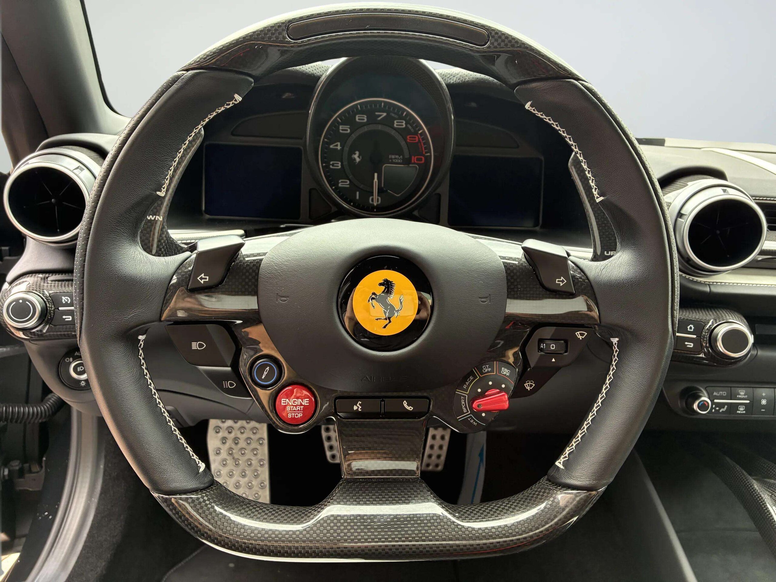 2021 Ferrari 812GTS — Photo 9 / 21