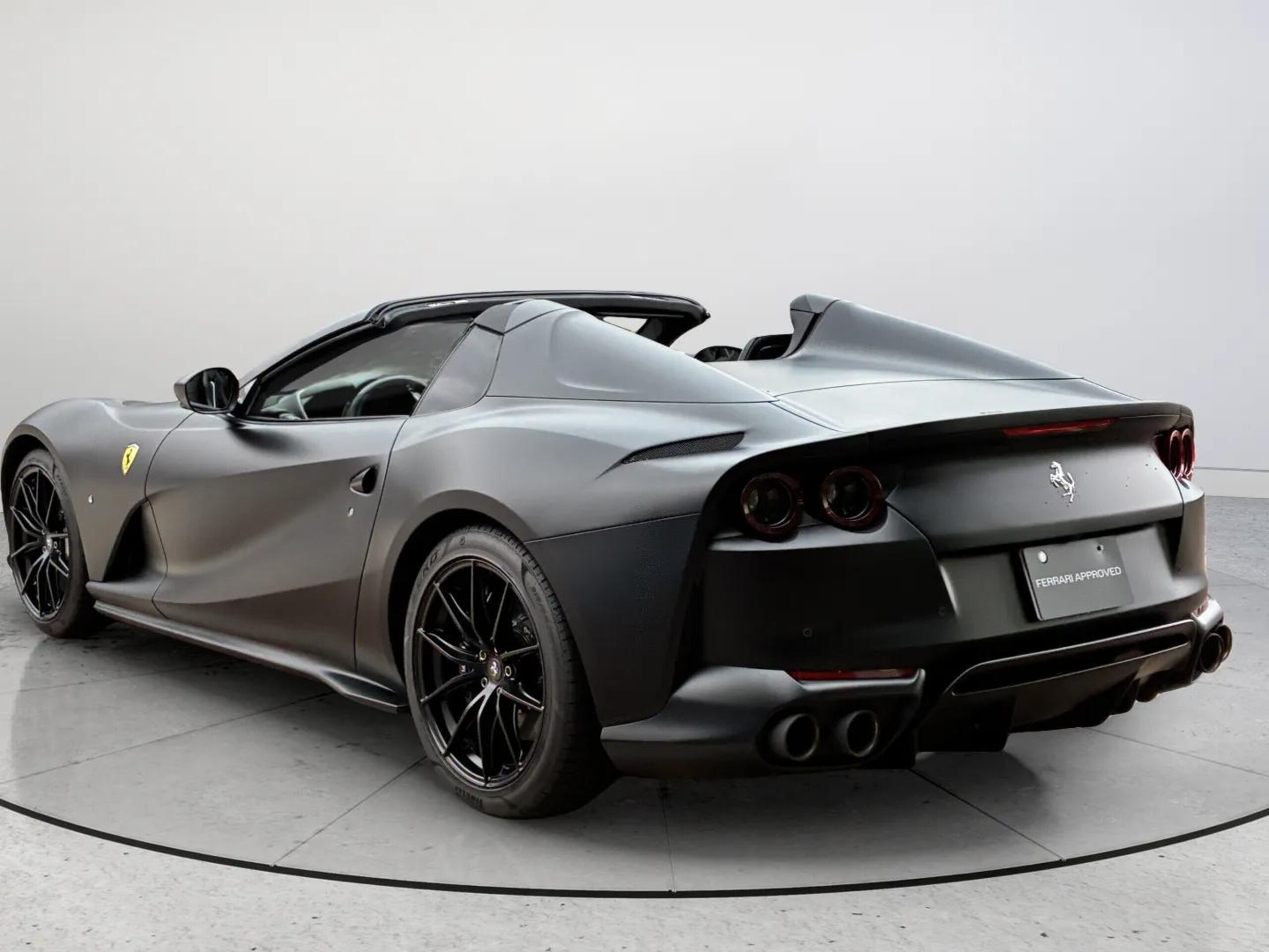 2021 Ferrari 812GTS — Photo 11 / 21