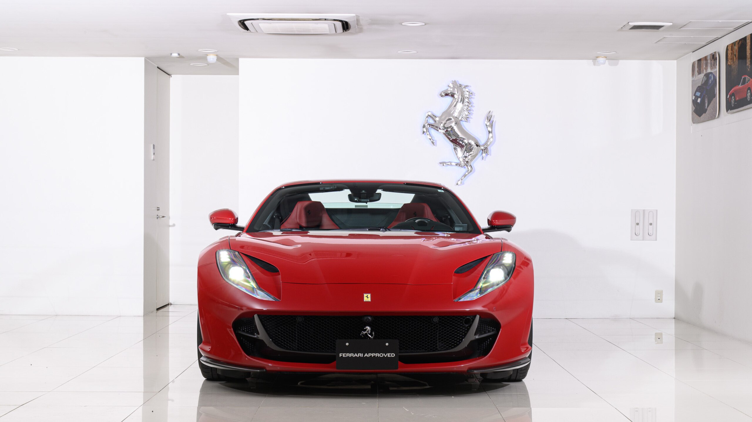 2021 Ferrari 812GTS — Photo 7 / 32