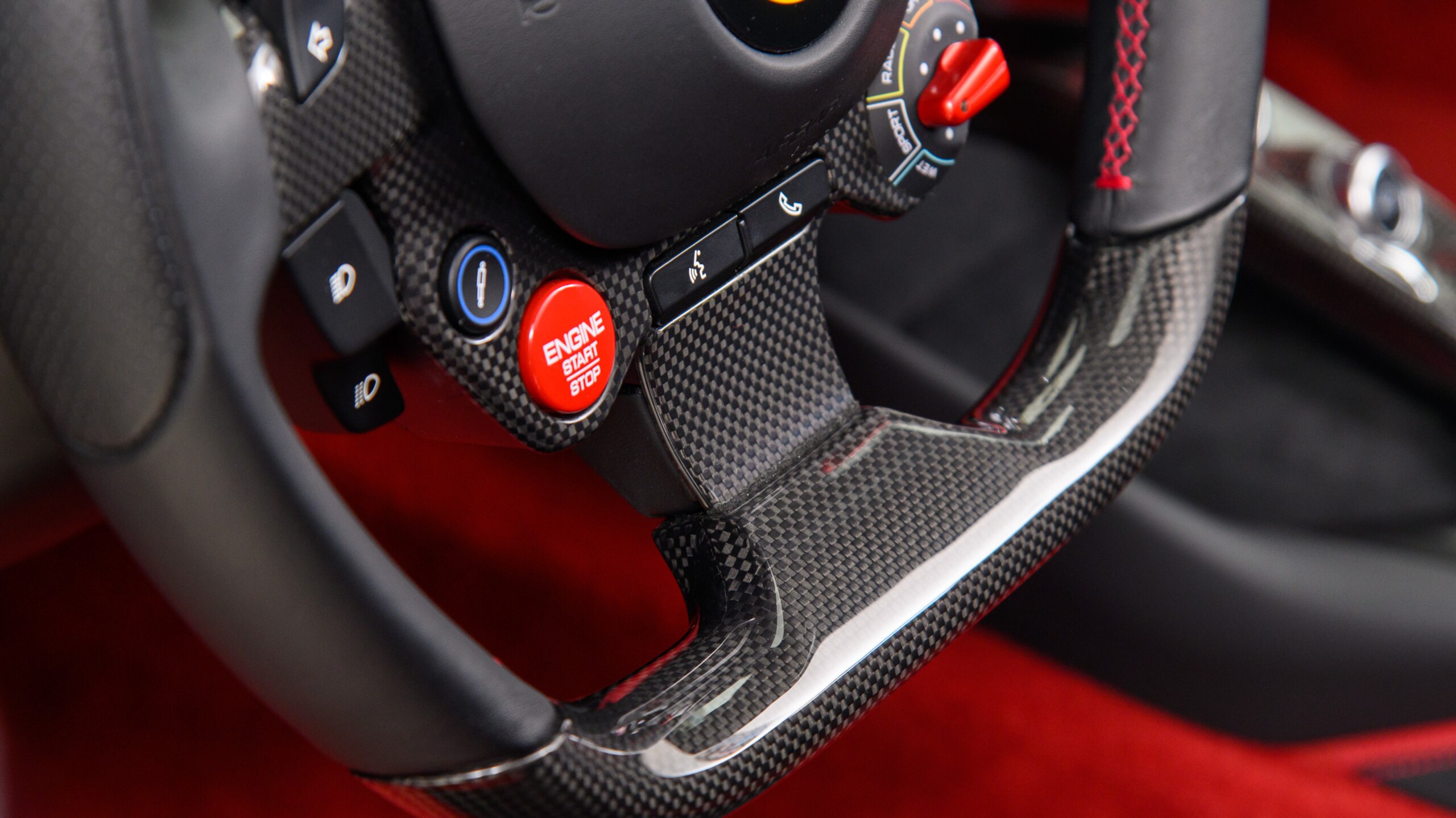 2021 Ferrari 812GTS — Photo 28 / 32