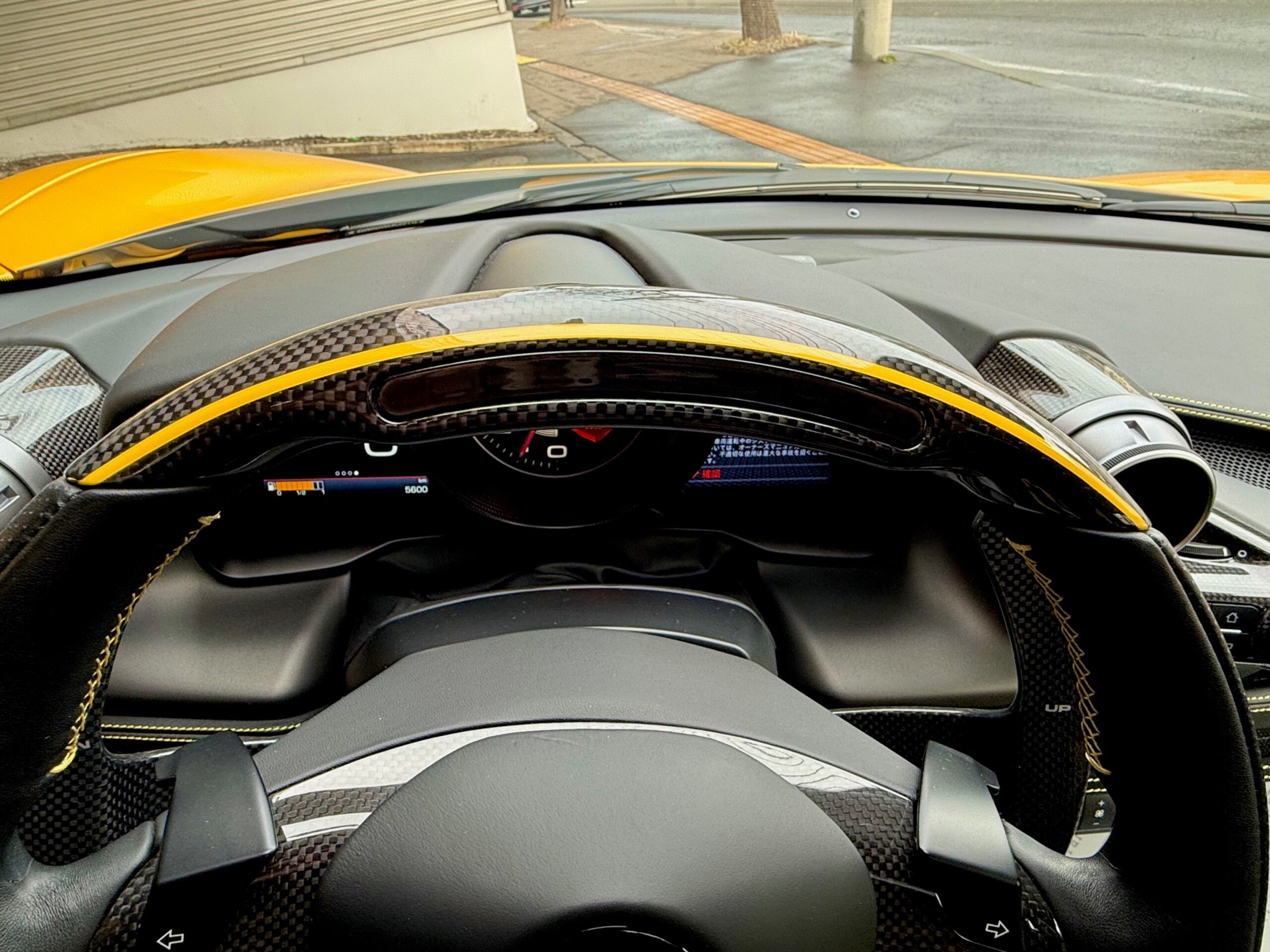 2021 Ferrari F8 Spider — Photo 11 / 36