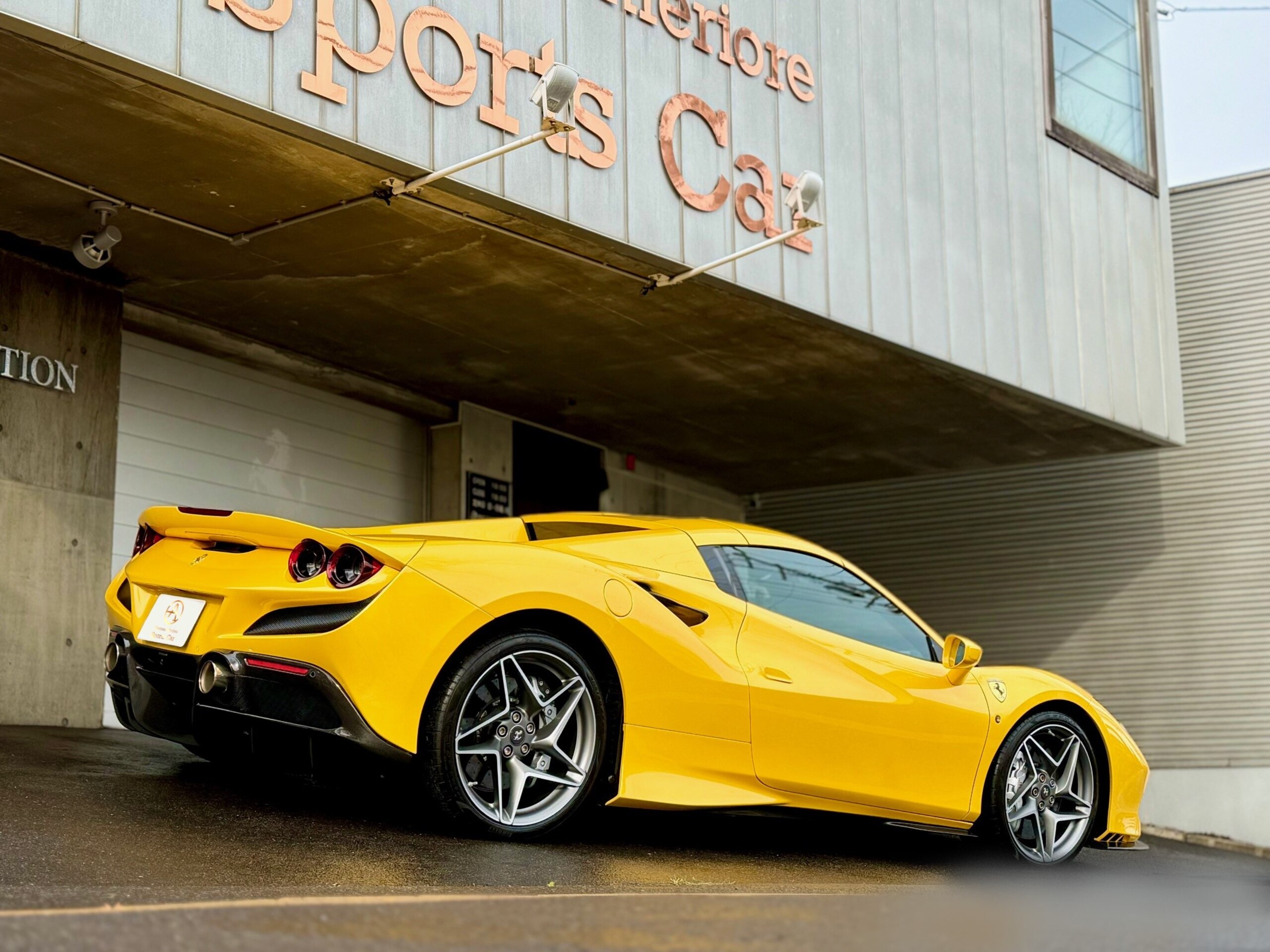 2021 Ferrari F8 Spider — Photo 14 / 36